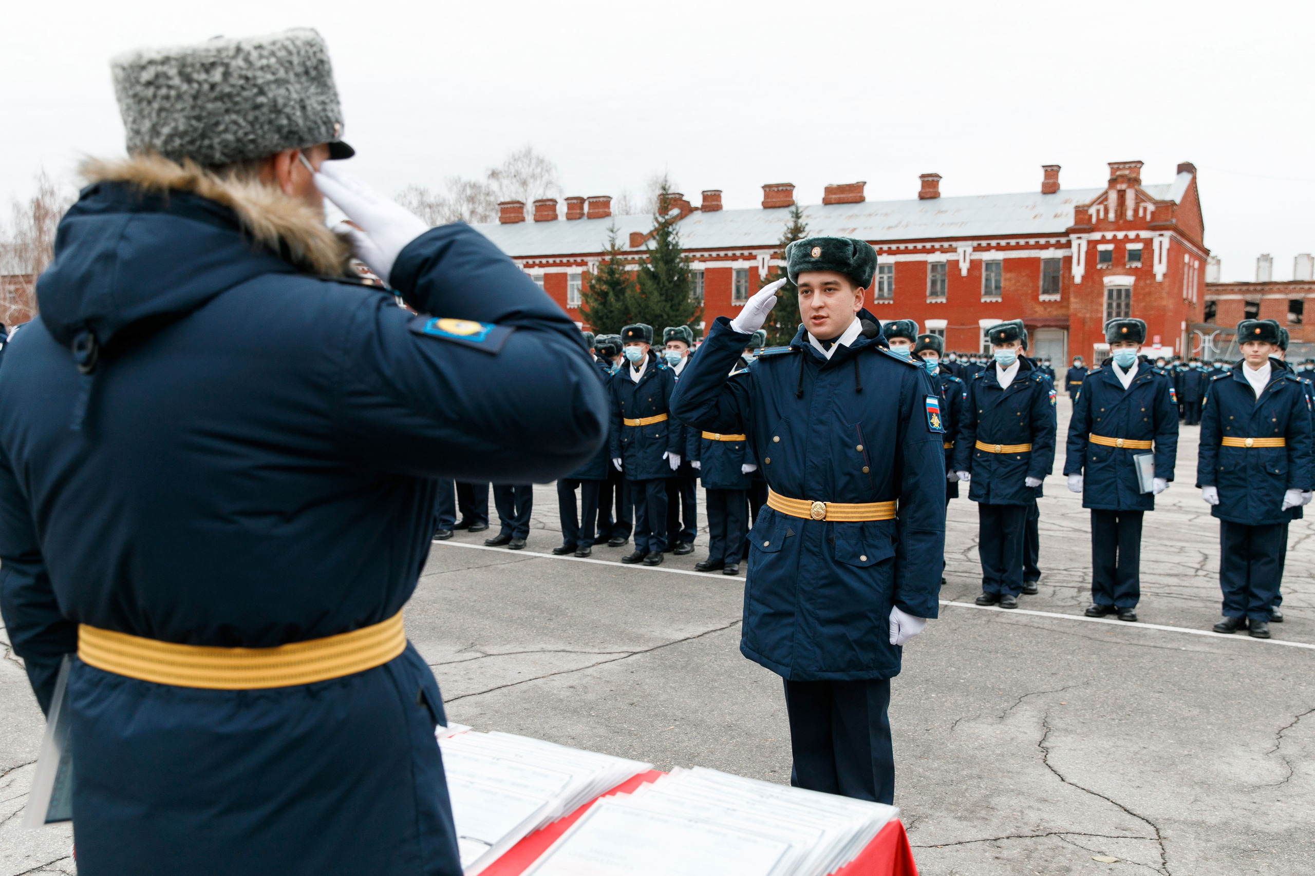 СВВАУЛ Вручение дипломов. Свадебный, семейный и школьный фотограф в Сызрани Максим Баталов
