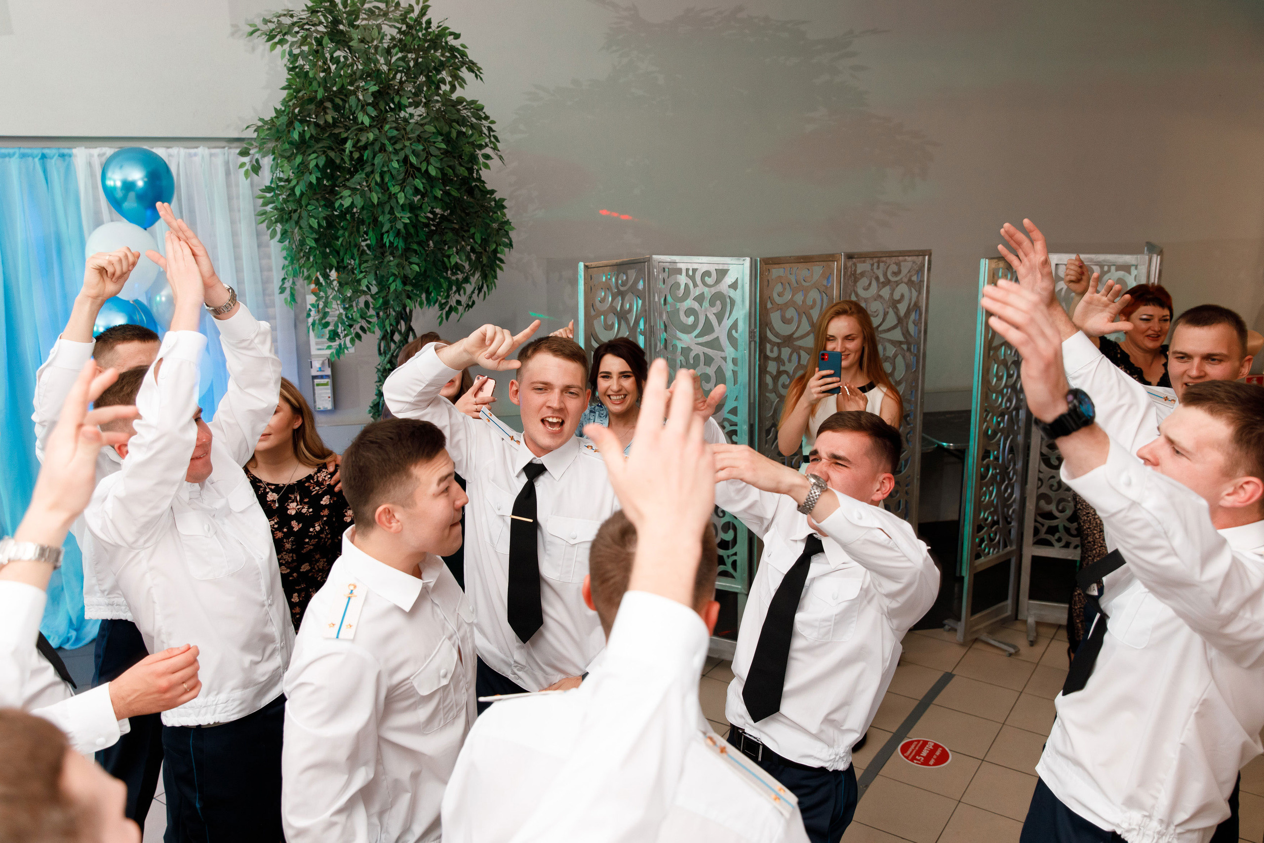 Банкет. Свадебный, семейный и школьный фотограф в Сызрани Максим Баталов