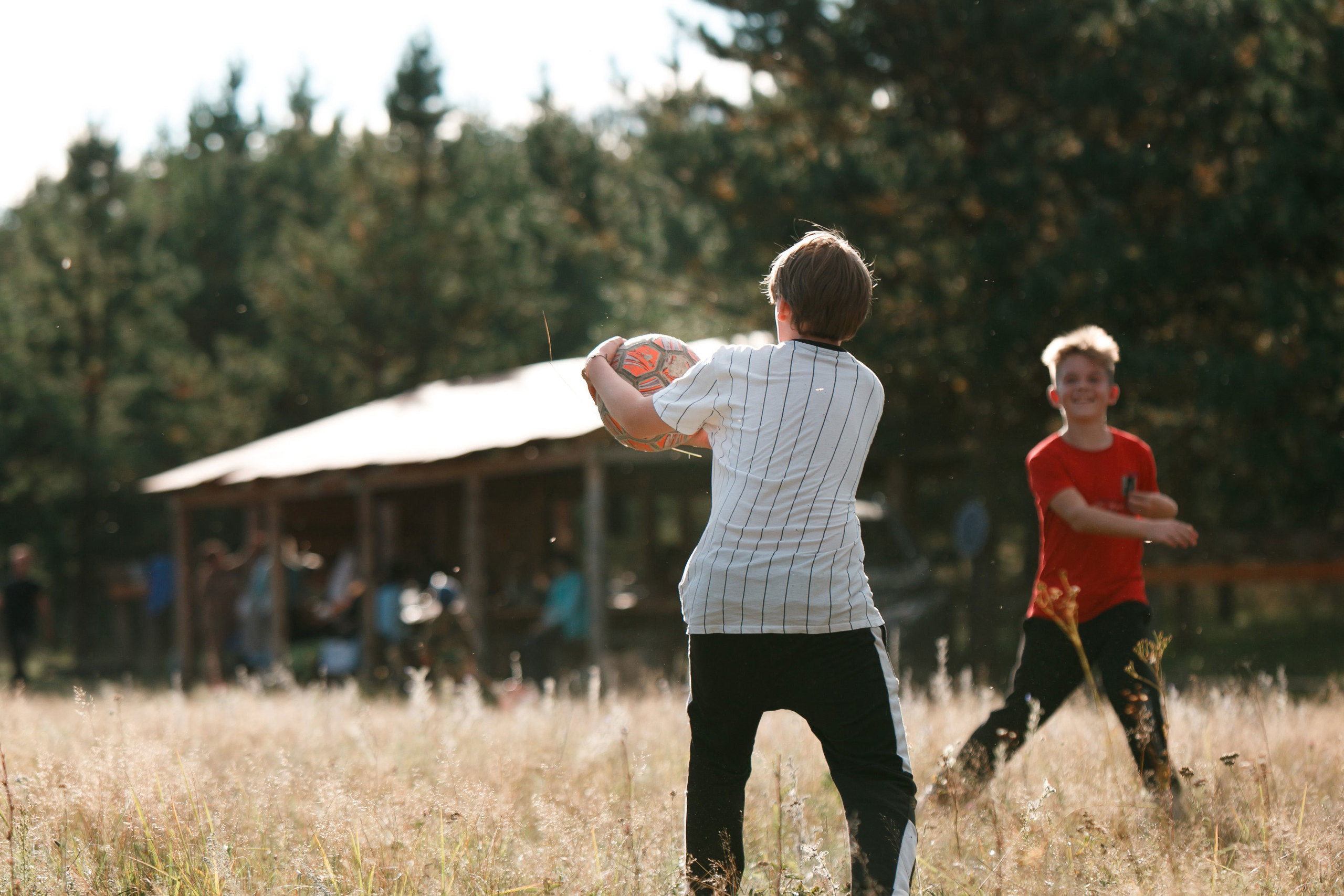 Классный отдых. Свадебный, семейный и школьный фотограф в Сызрани Максим Баталов
