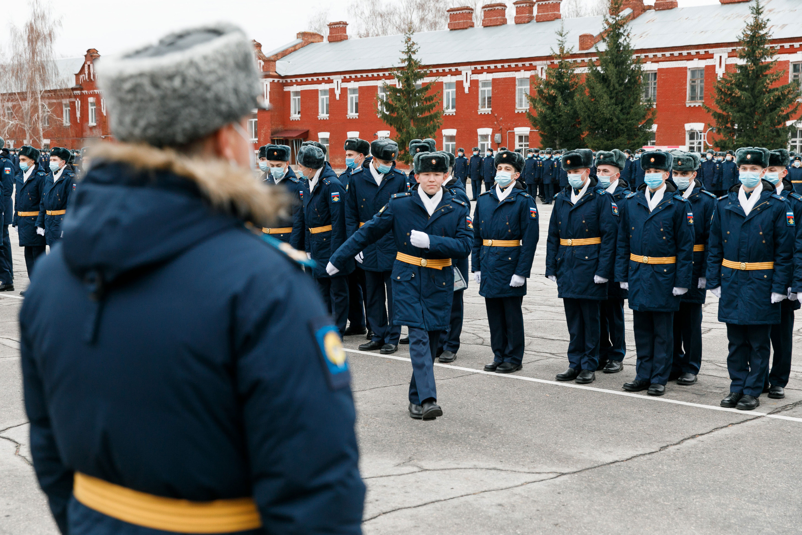 СВВАУЛ Вручение дипломов. Свадебный, семейный и школьный фотограф в Сызрани Максим Баталов