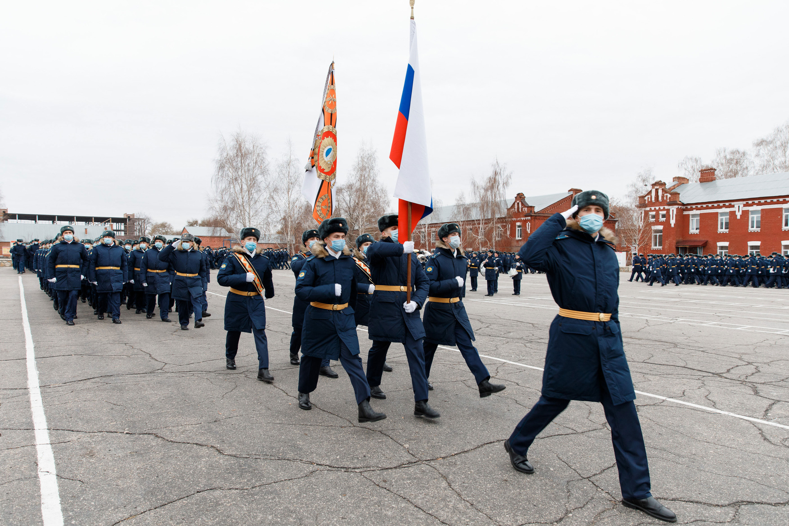 СВВАУЛ Вручение дипломов. Свадебный, семейный и школьный фотограф в Сызрани Максим Баталов