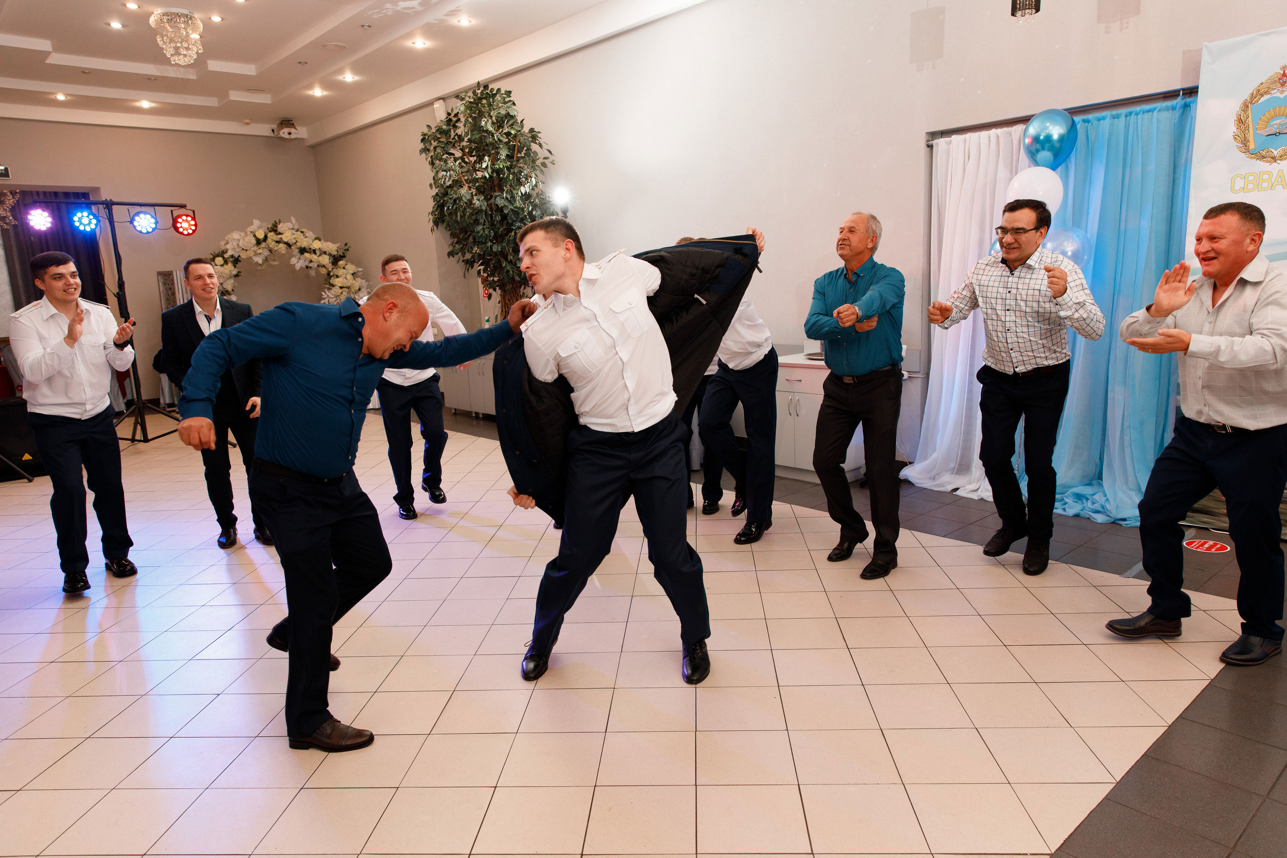 Банкет. Свадебный, семейный и школьный фотограф в Сызрани Максим Баталов