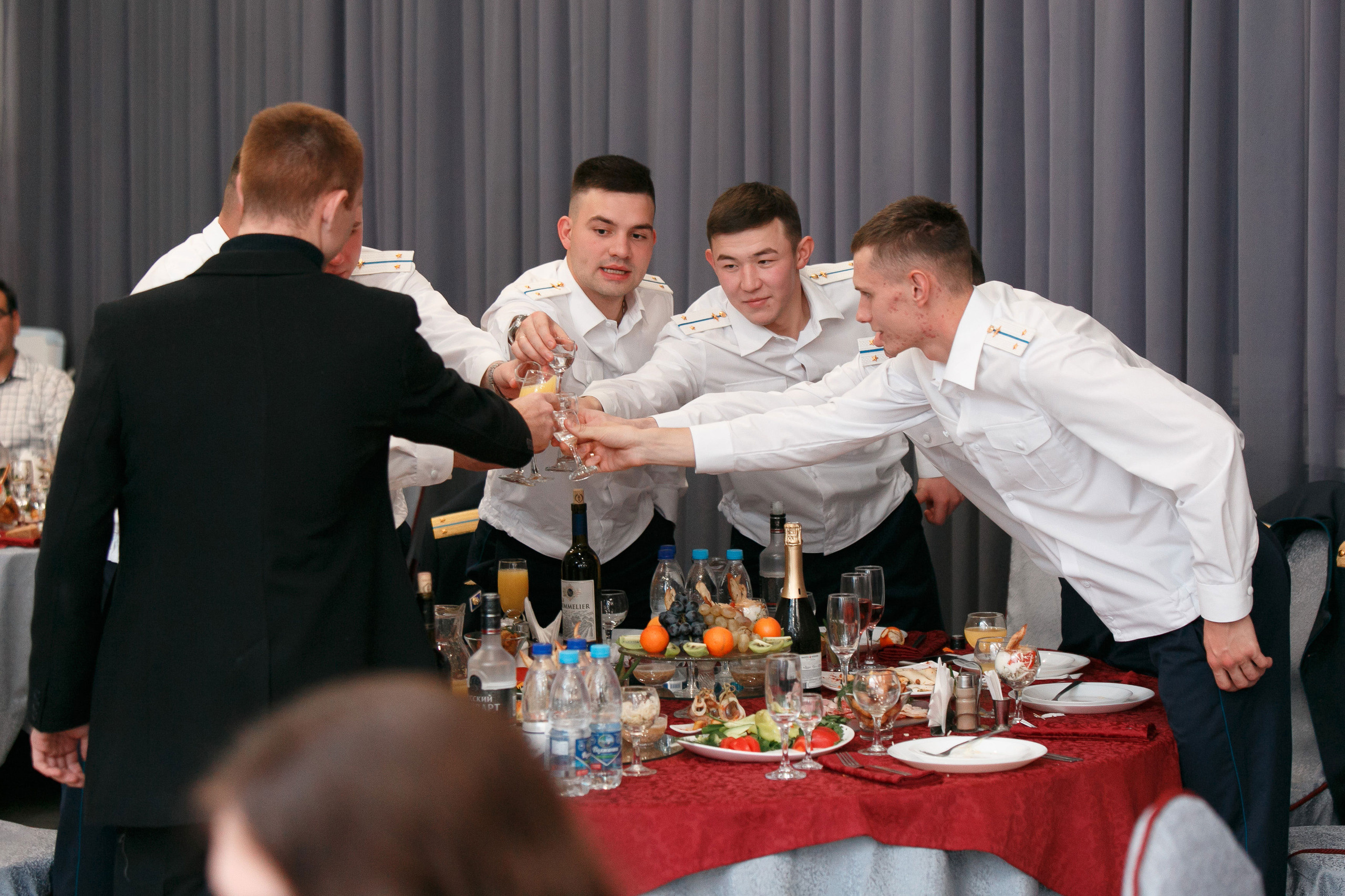 Банкет. Свадебный, семейный и школьный фотограф в Сызрани Максим Баталов