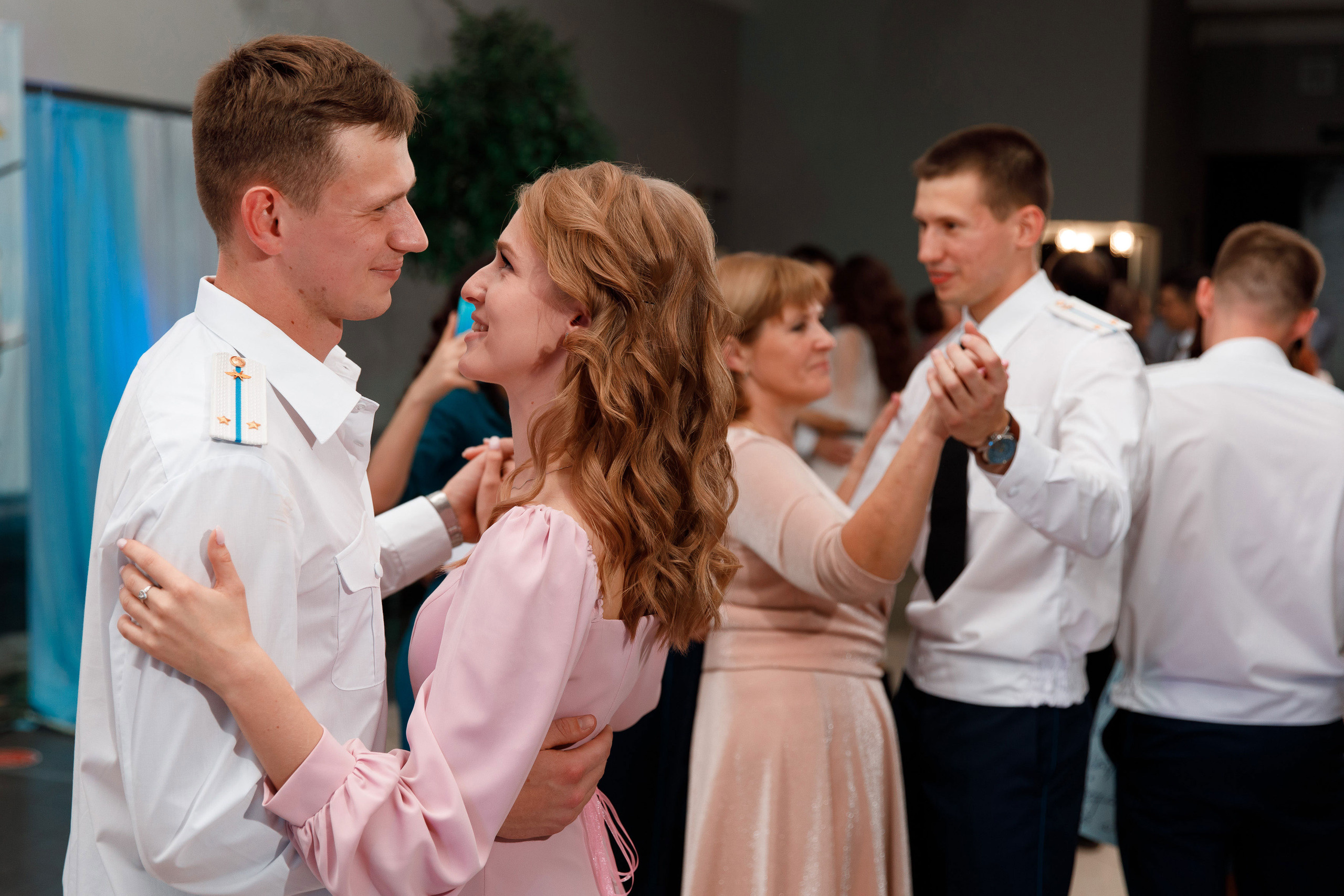 Банкет. Свадебный, семейный и школьный фотограф в Сызрани Максим Баталов