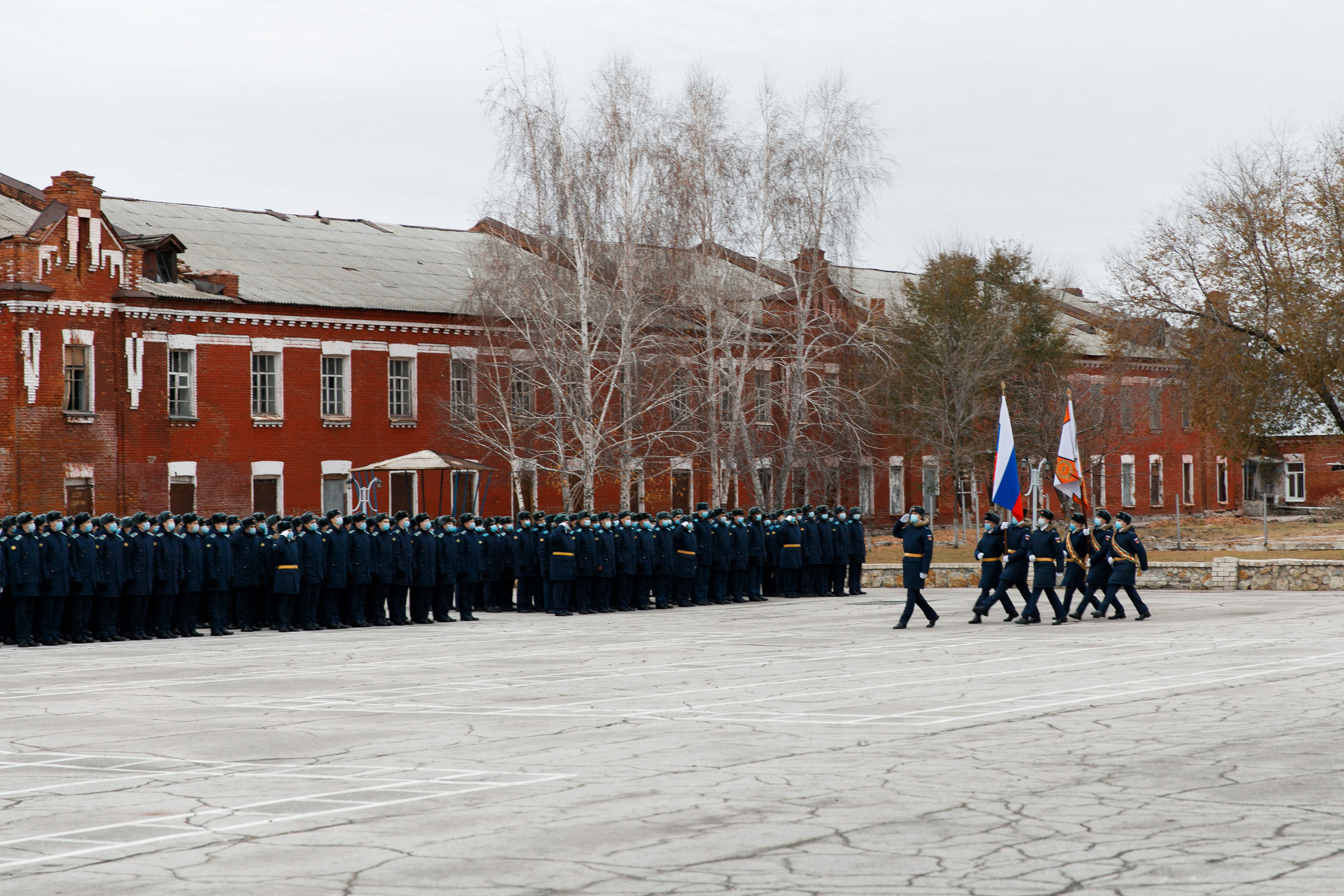 СВВАУЛ Вручение дипломов. Свадебный, семейный и школьный фотограф в Сызрани Максим Баталов