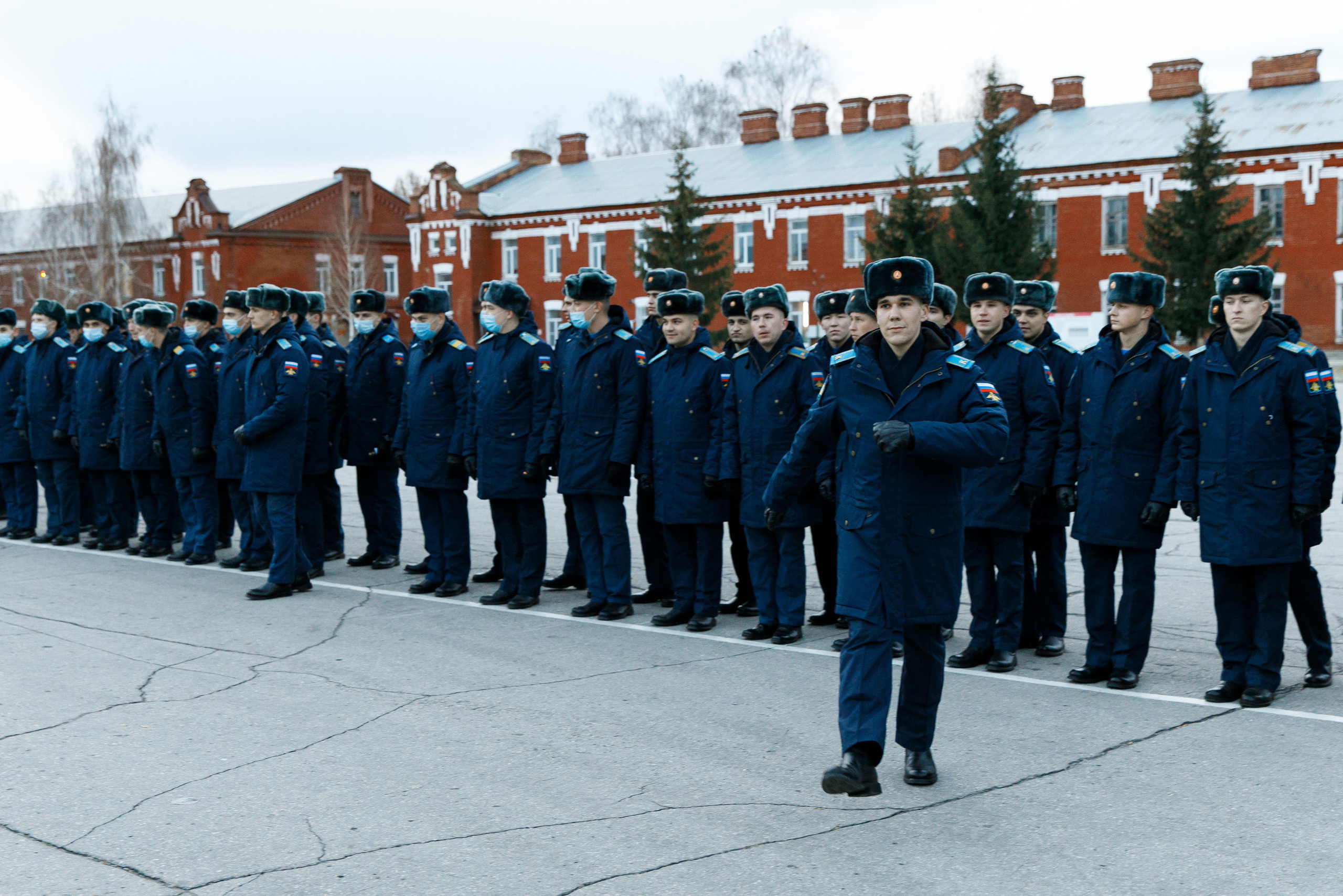 СВВАУЛ 50 выпуск. Свадебный, семейный и школьный фотограф в Сызрани Максим Баталов