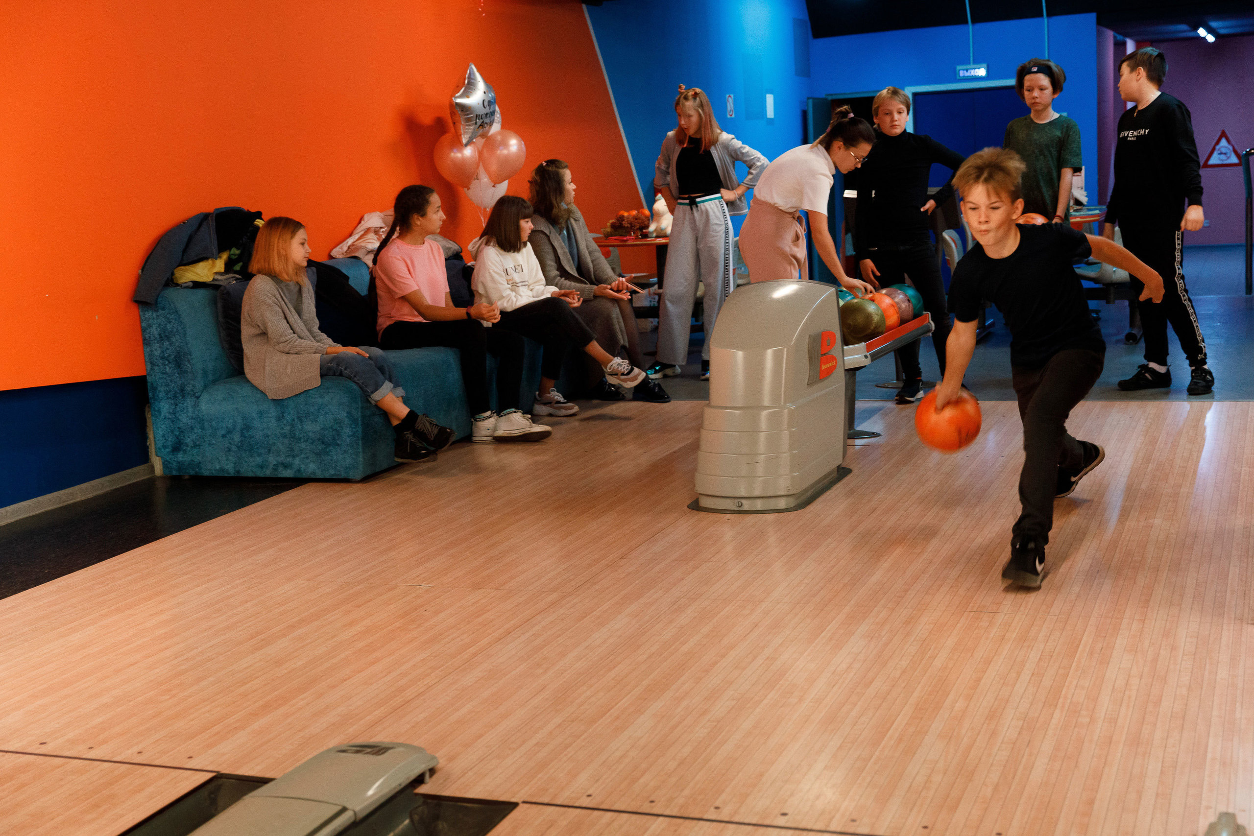 Боулинг. Свадебный, семейный и школьный фотограф в Сызрани Максим Баталов