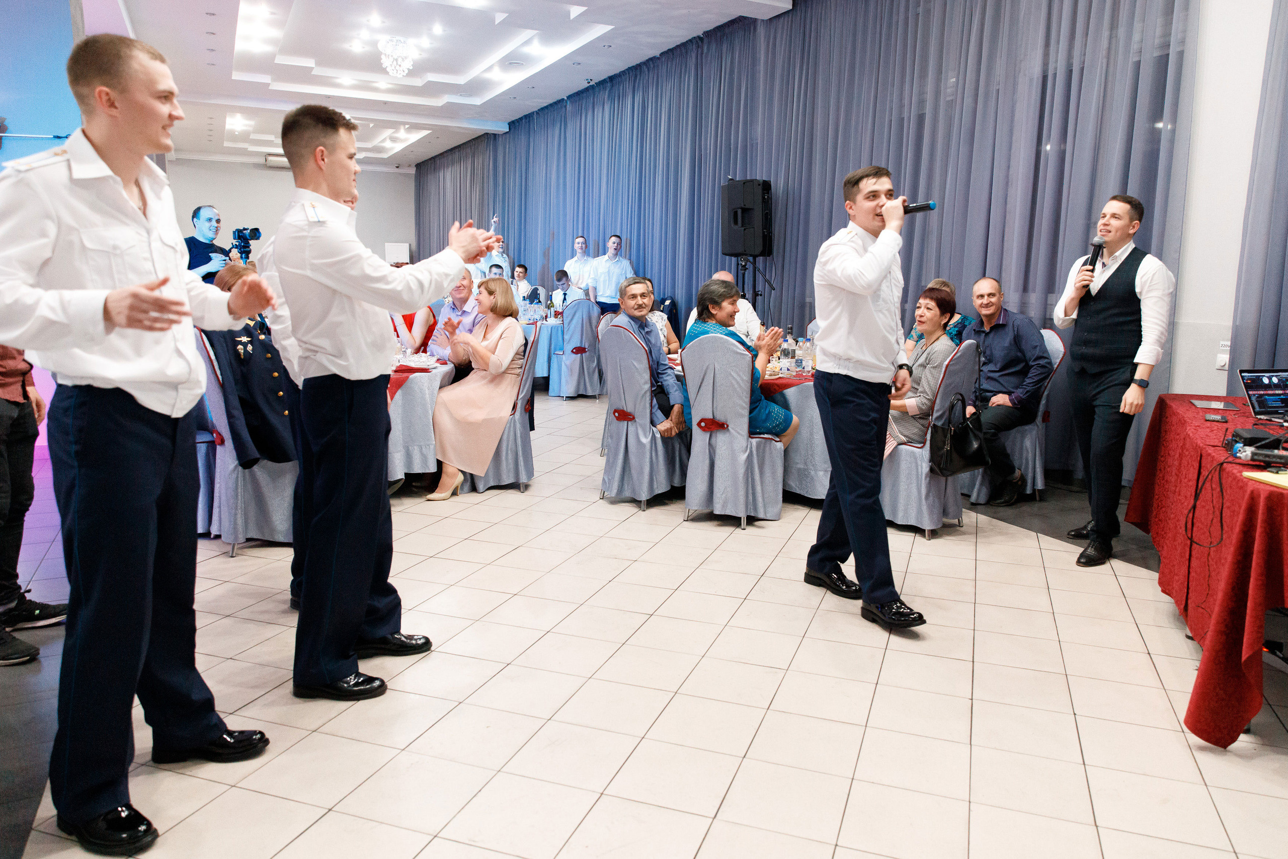 Банкет. Свадебный, семейный и школьный фотограф в Сызрани Максим Баталов