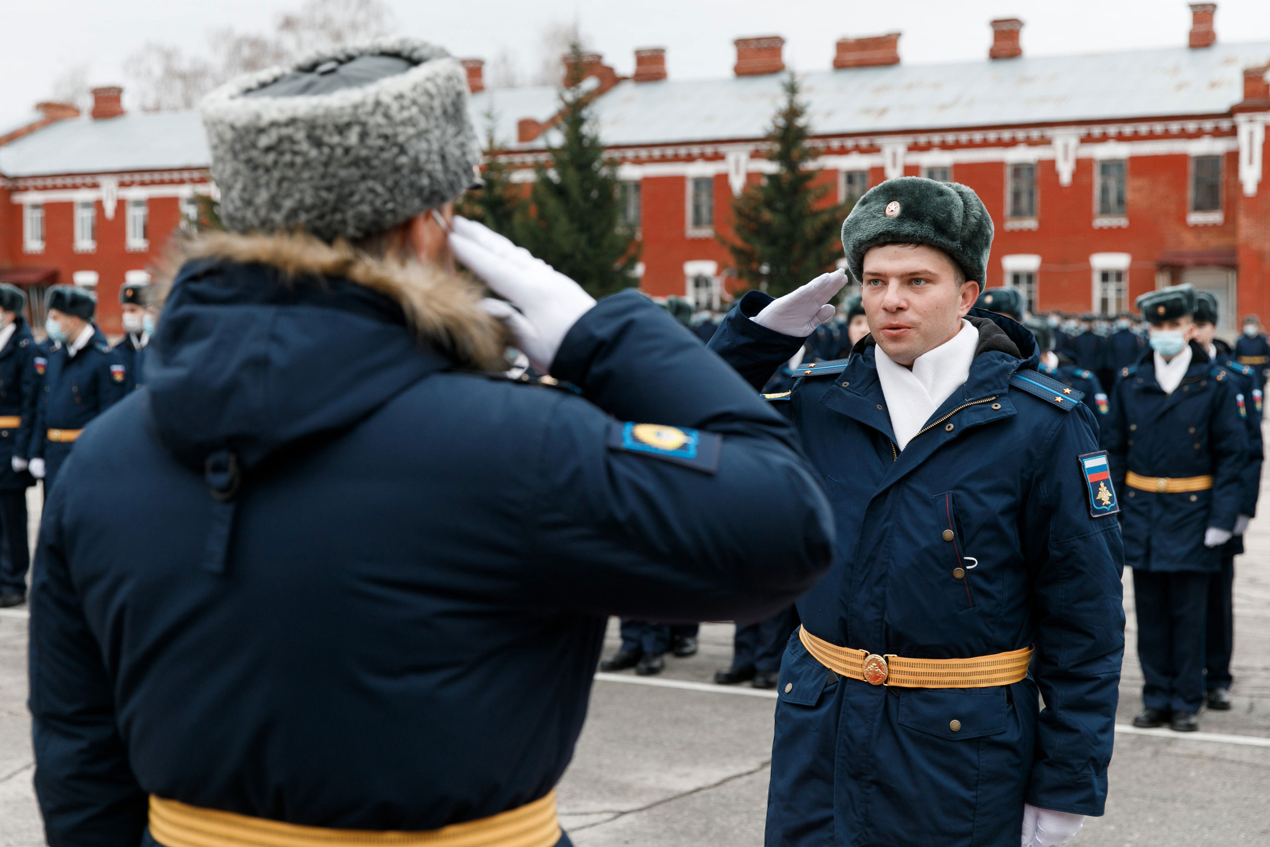СВВАУЛ Вручение дипломов. Свадебный, семейный и школьный фотограф в Сызрани Максим Баталов