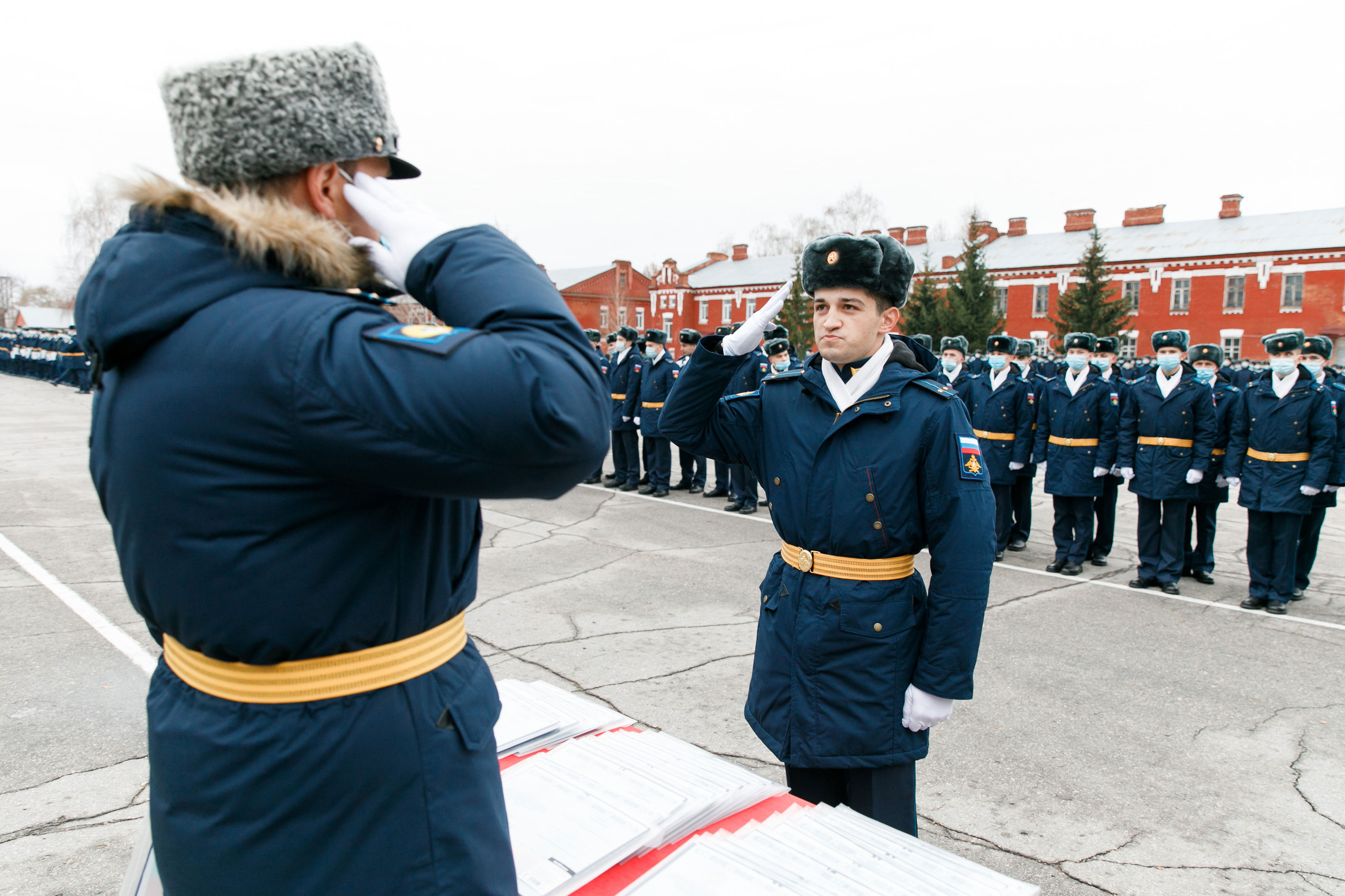 СВВАУЛ Вручение дипломов. Свадебный, семейный и школьный фотограф в Сызрани Максим Баталов