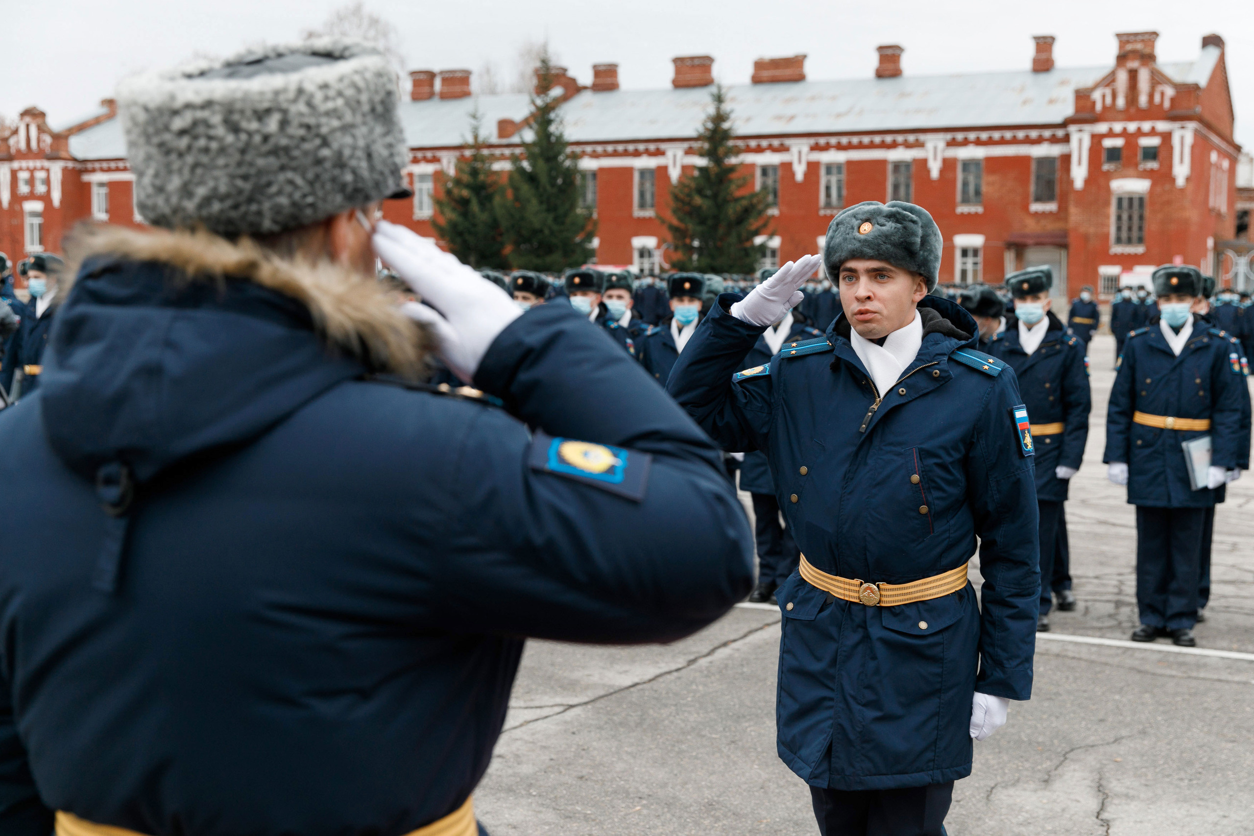 СВВАУЛ Вручение дипломов. Свадебный, семейный и школьный фотограф в Сызрани Максим Баталов
