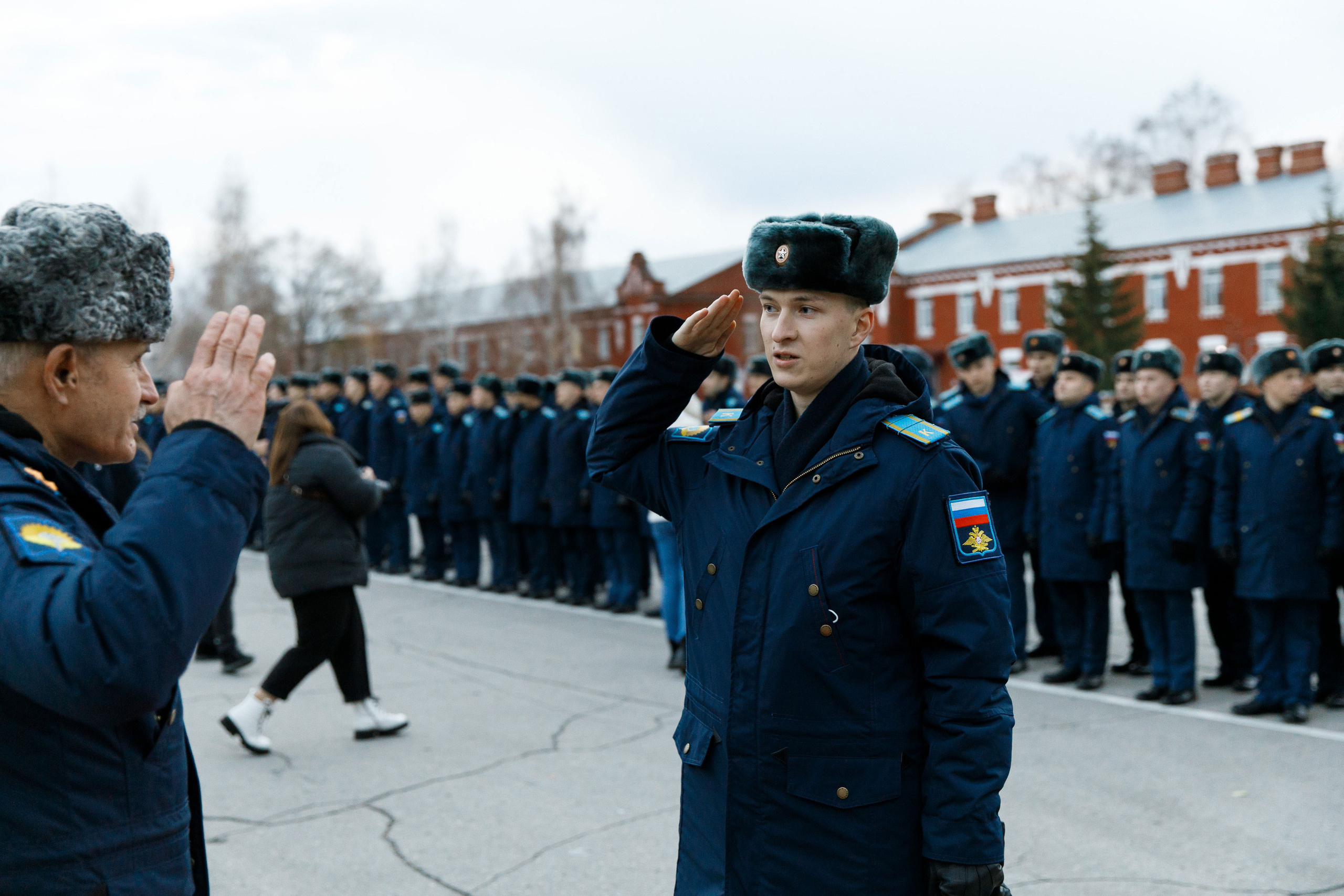 СВВАУЛ 50 выпуск. Свадебный, семейный и школьный фотограф в Сызрани Максим Баталов