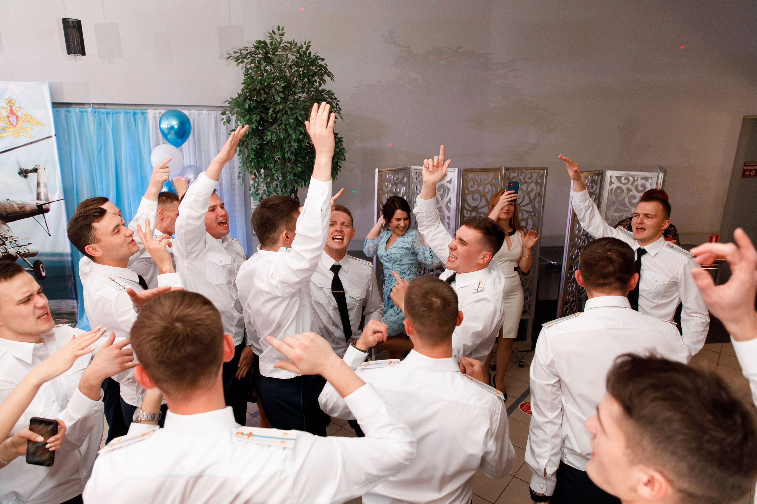 Банкет. Свадебный, семейный и школьный фотограф в Сызрани Максим Баталов