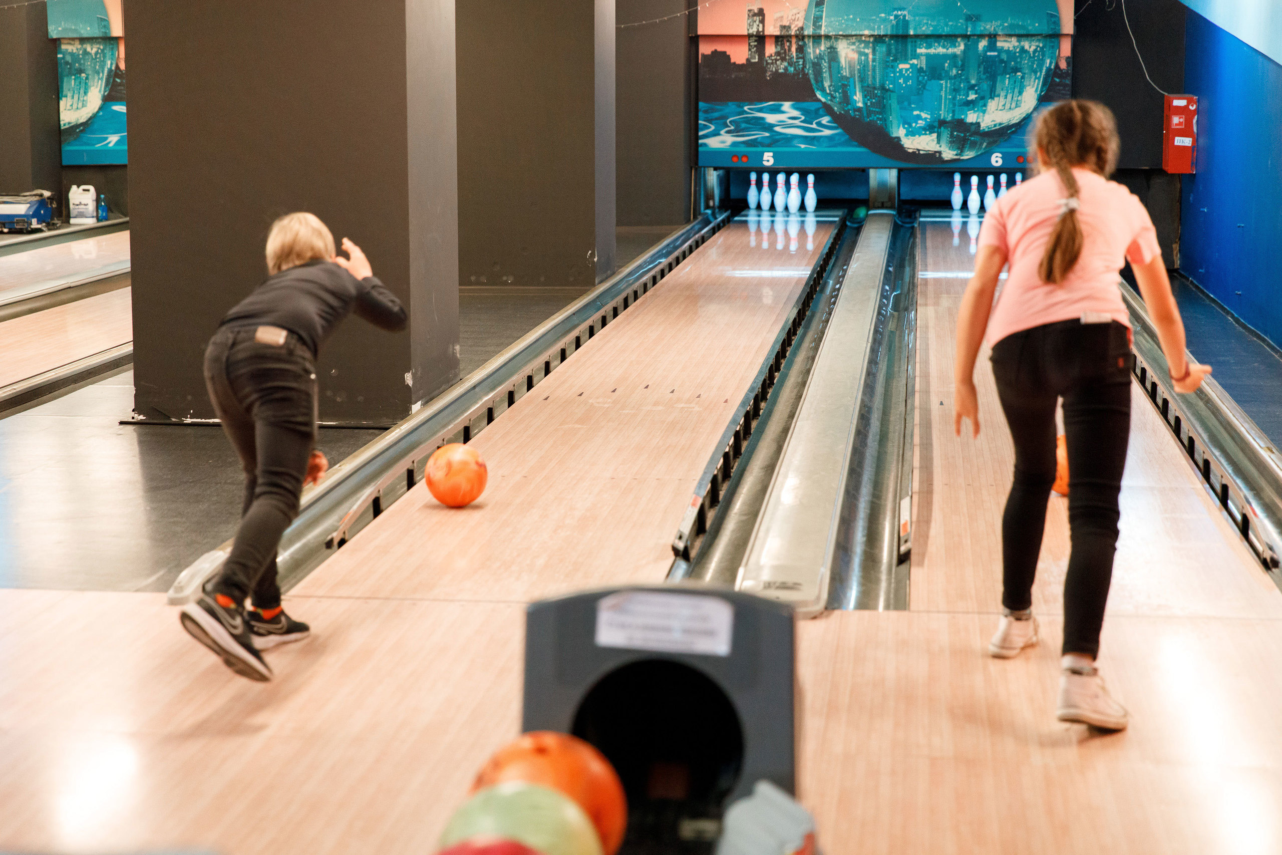 Боулинг. Свадебный, семейный и школьный фотограф в Сызрани Максим Баталов