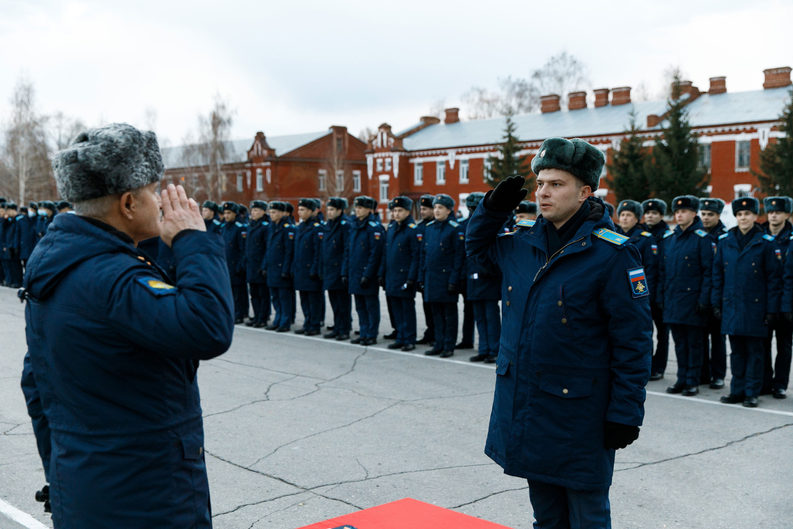 СВВАУЛ 50 выпуск. Свадебный, семейный и школьный фотограф в Сызрани Максим Баталов