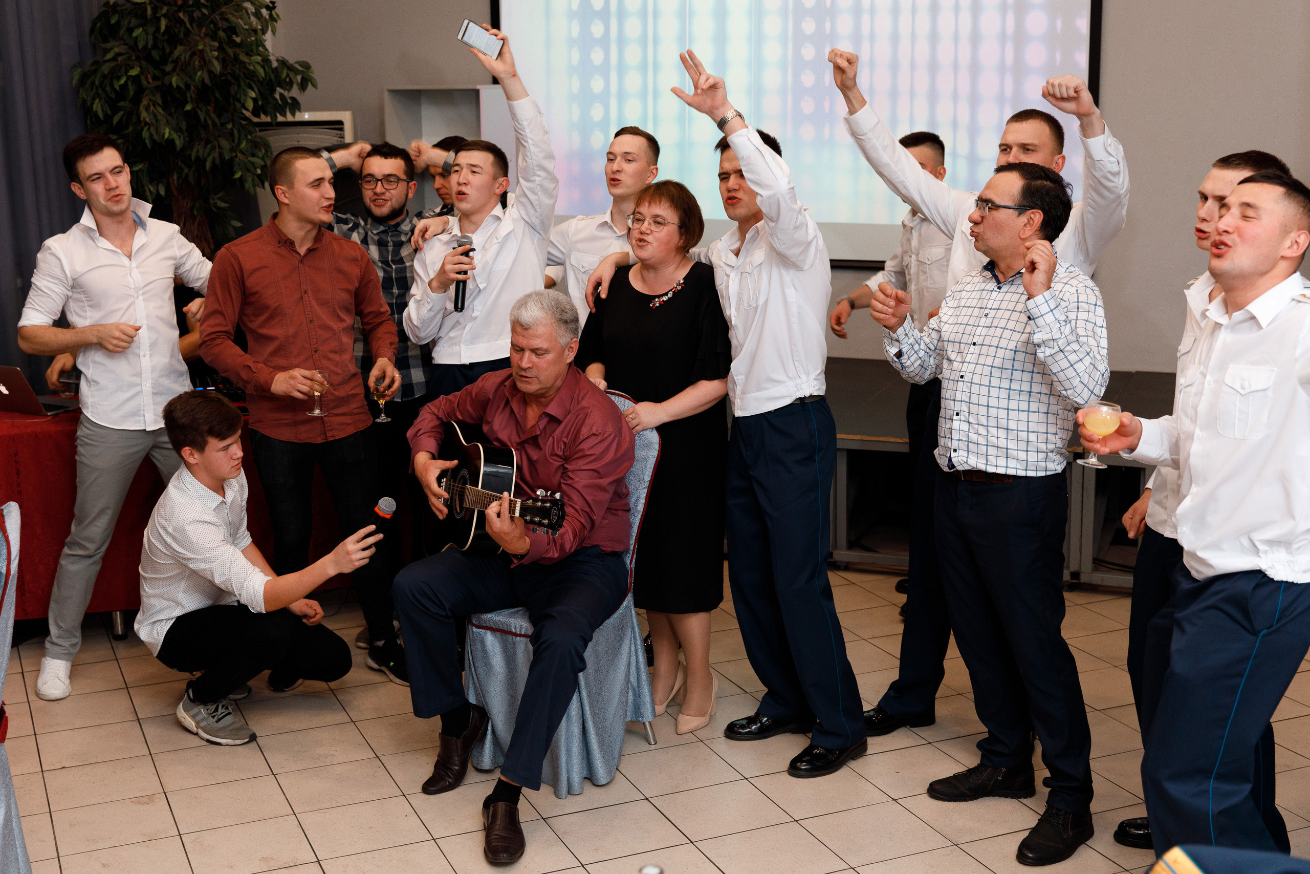 Банкет. Свадебный, семейный и школьный фотограф в Сызрани Максим Баталов