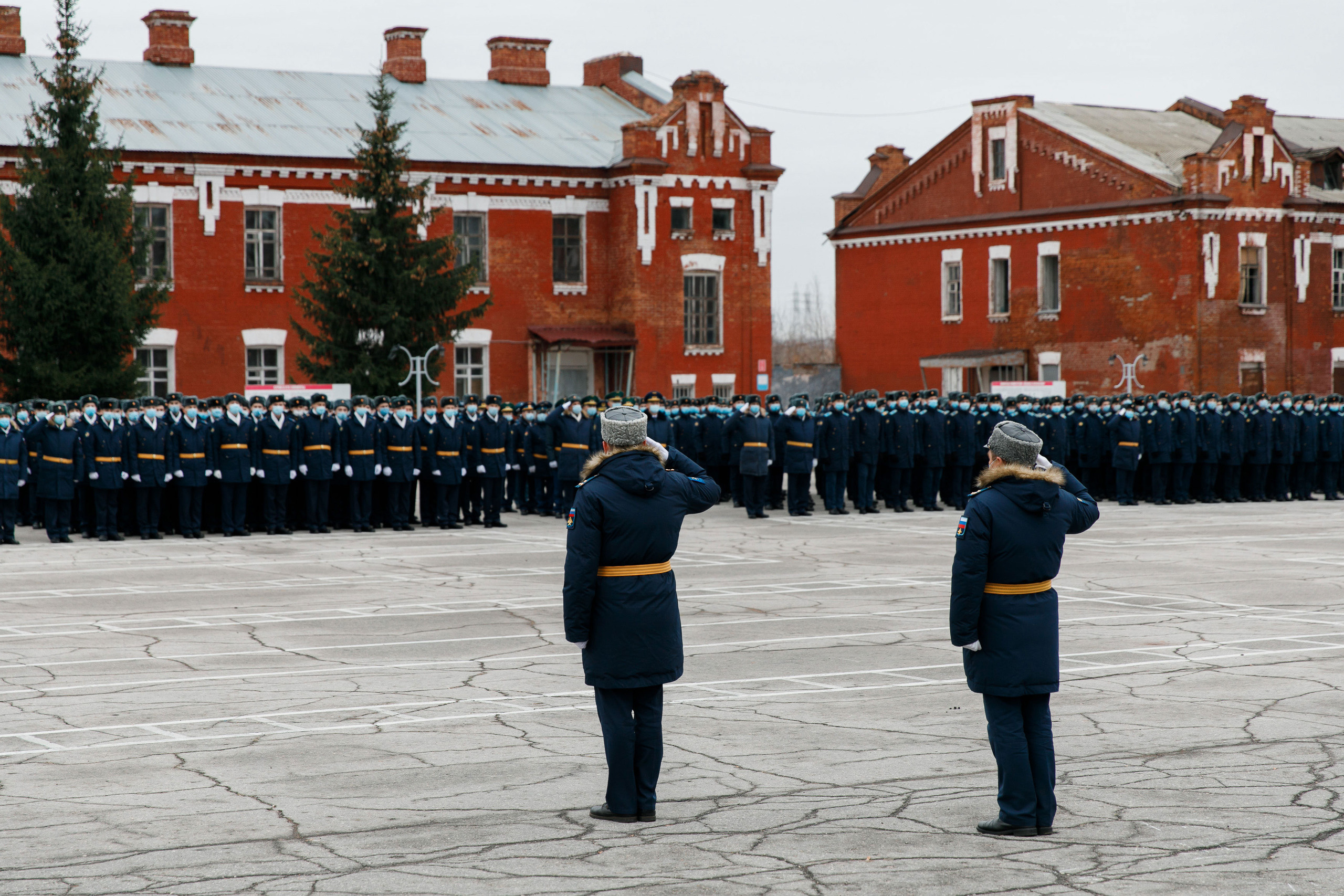 СВВАУЛ Вручение дипломов. Свадебный, семейный и школьный фотограф в Сызрани Максим Баталов