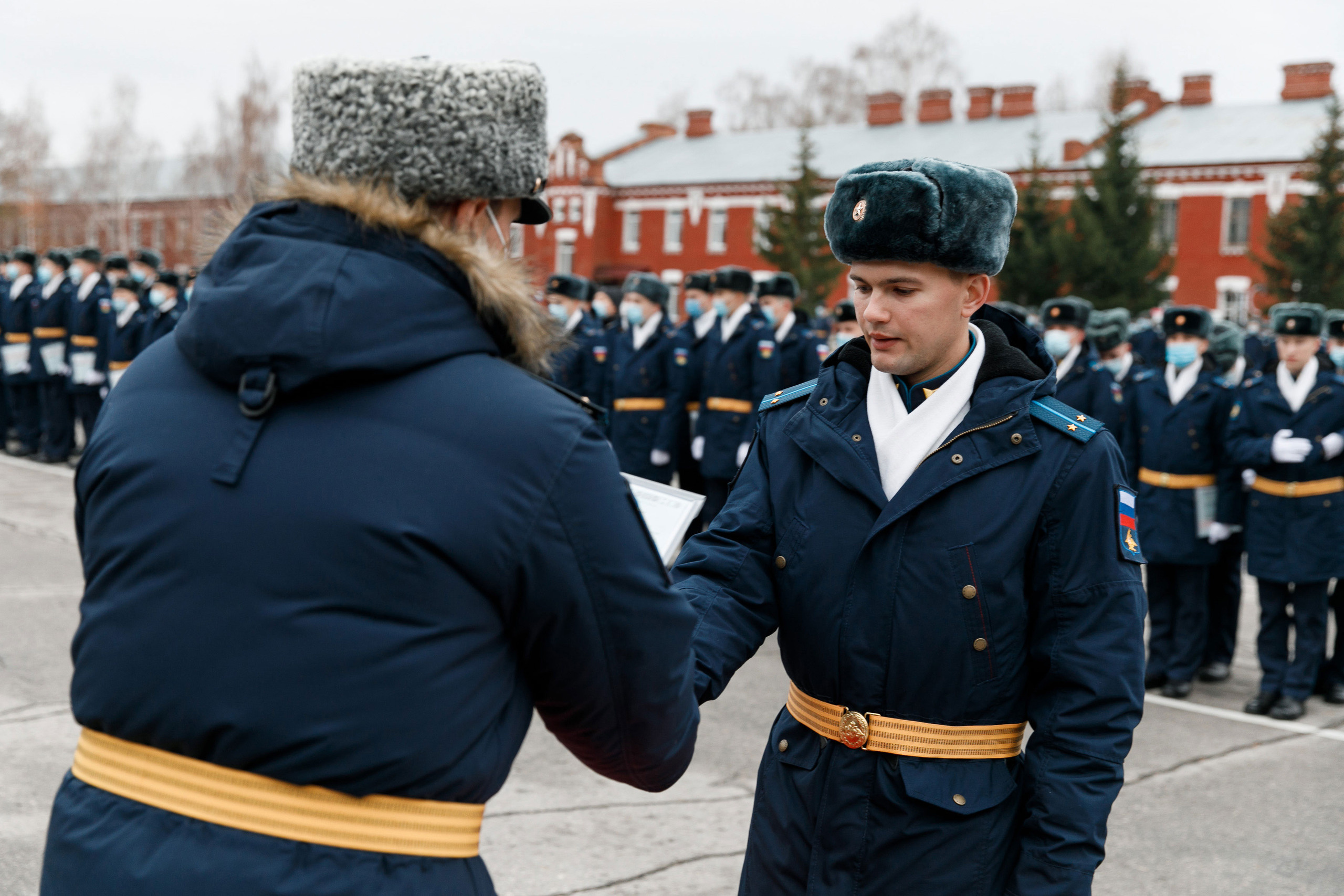 СВВАУЛ Вручение дипломов. Свадебный, семейный и школьный фотограф в Сызрани Максим Баталов