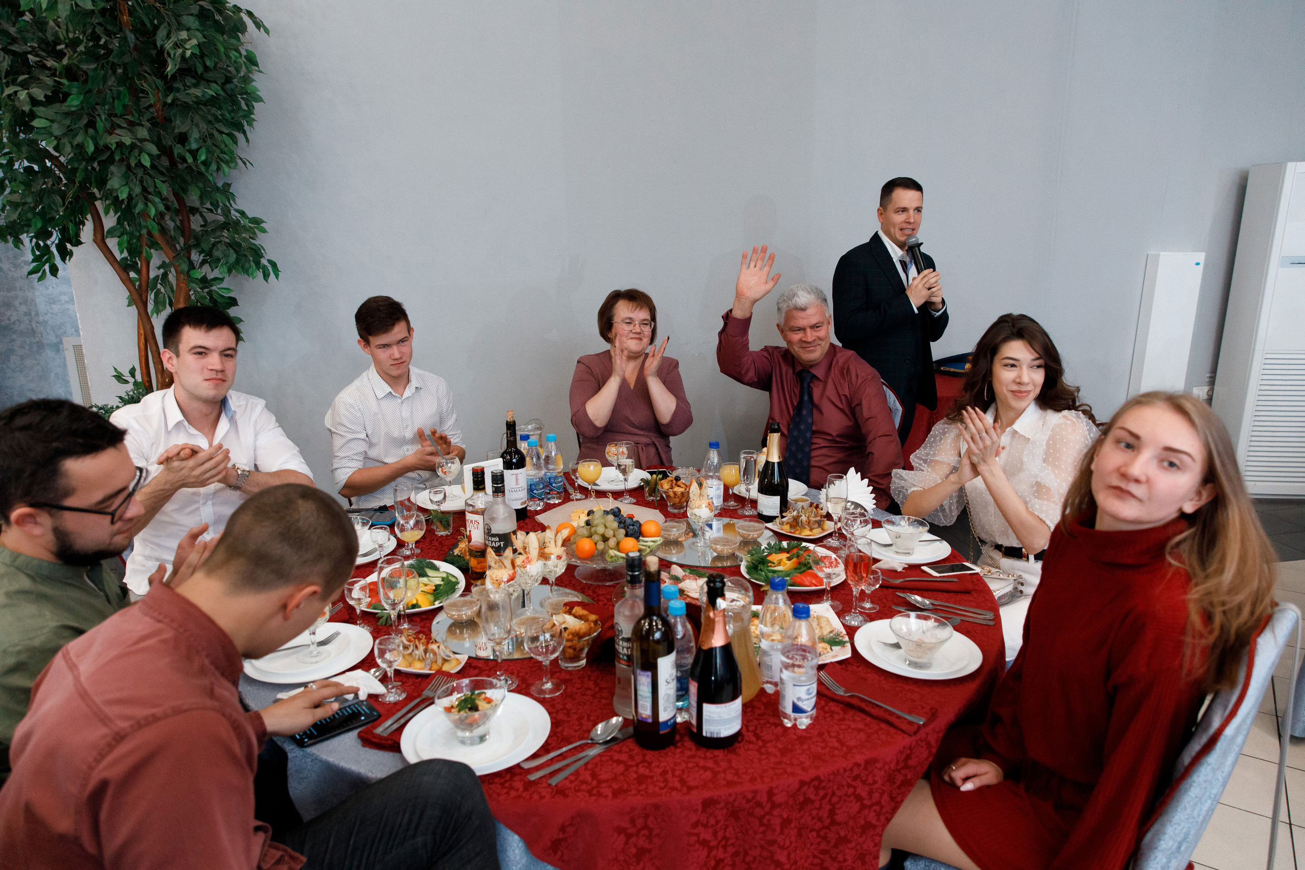 Банкет. Свадебный, семейный и школьный фотограф в Сызрани Максим Баталов