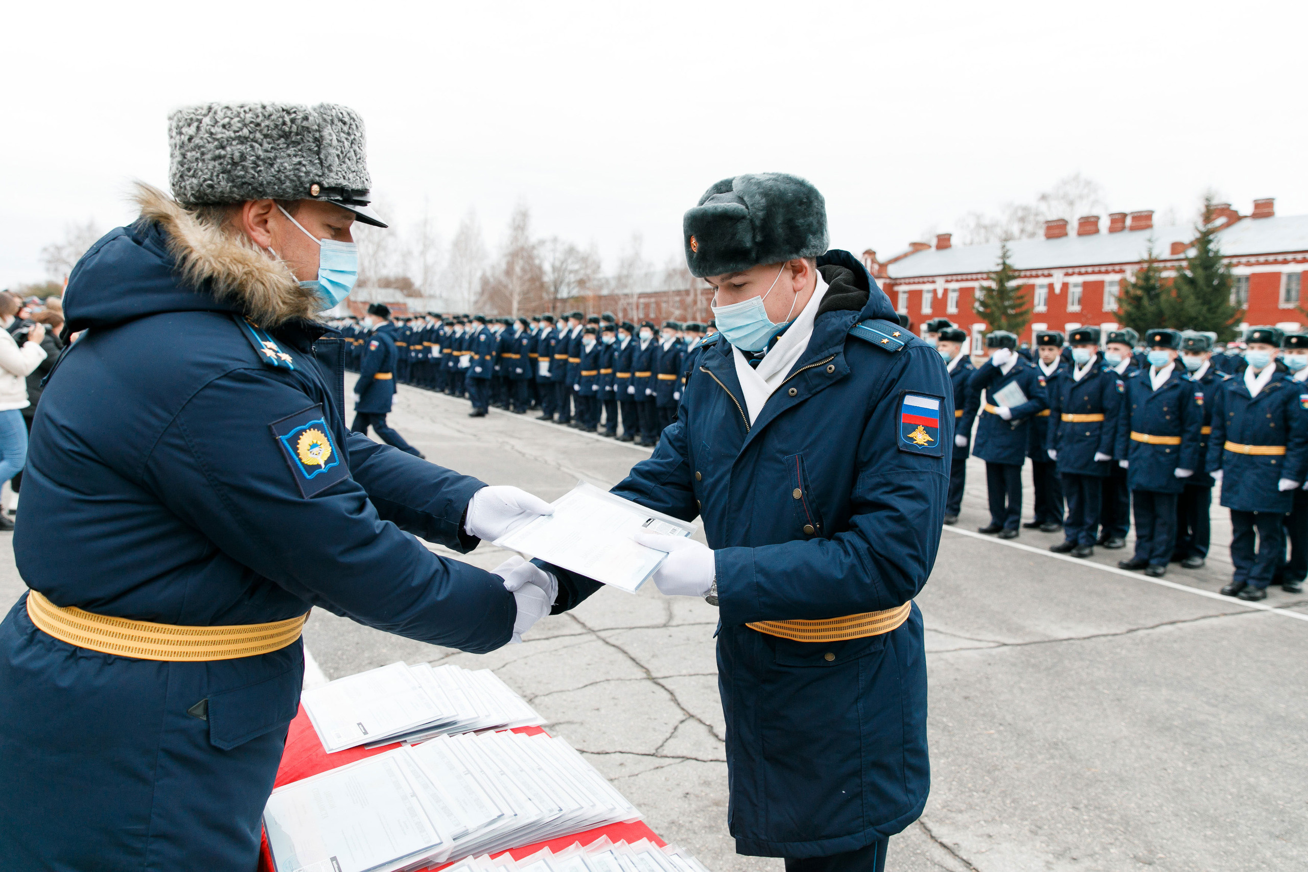 СВВАУЛ Вручение дипломов. Свадебный, семейный и школьный фотограф в Сызрани Максим Баталов