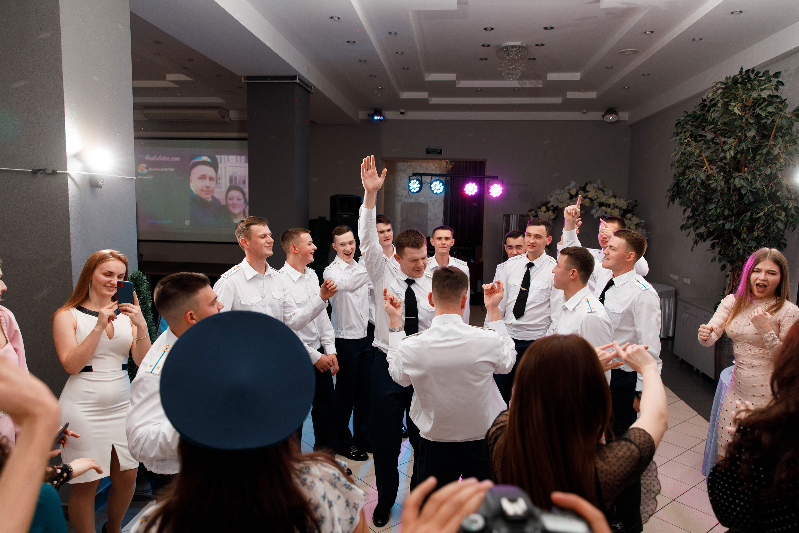 Банкет. Свадебный, семейный и школьный фотограф в Сызрани Максим Баталов