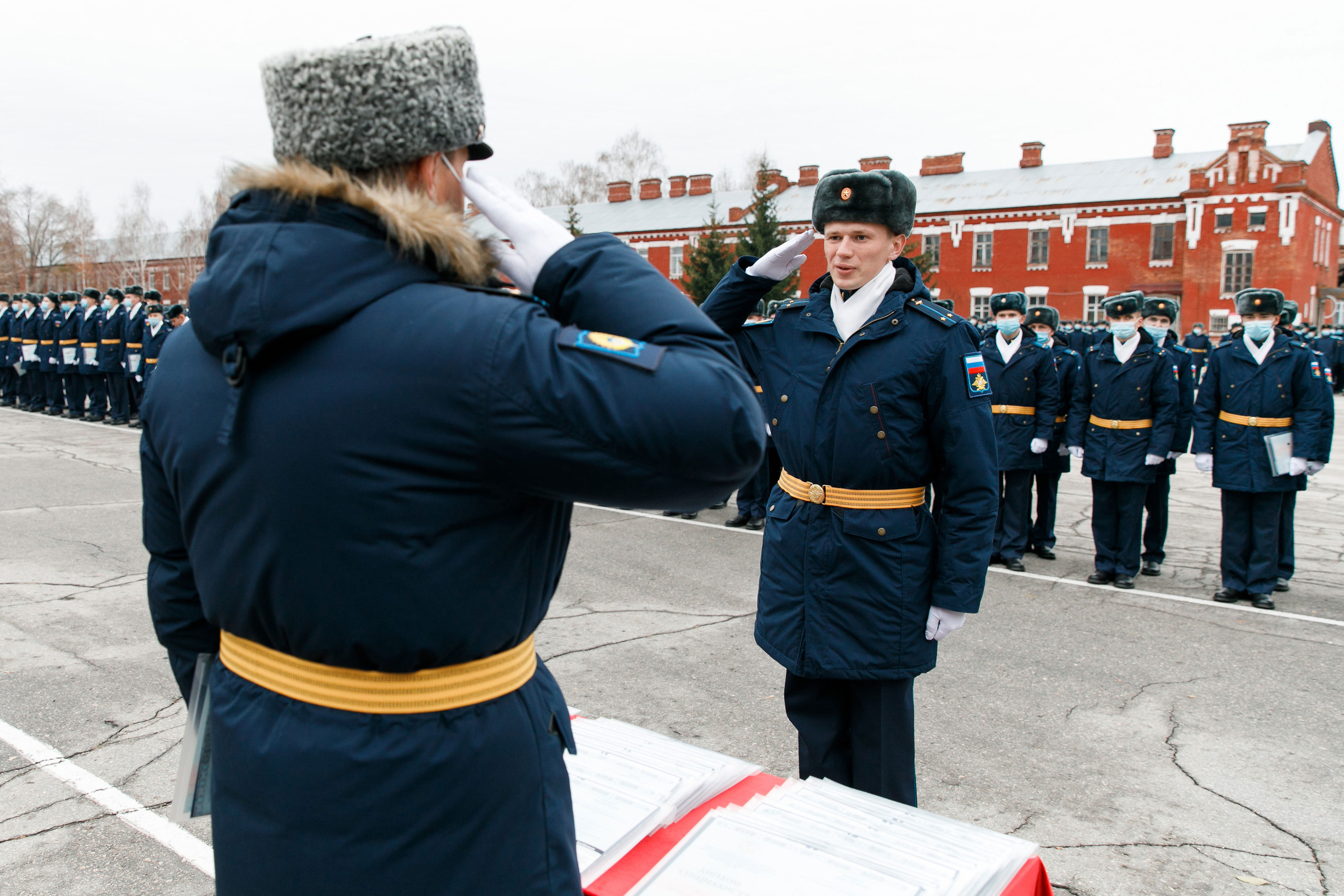 СВВАУЛ Вручение дипломов. Свадебный, семейный и школьный фотограф в Сызрани Максим Баталов