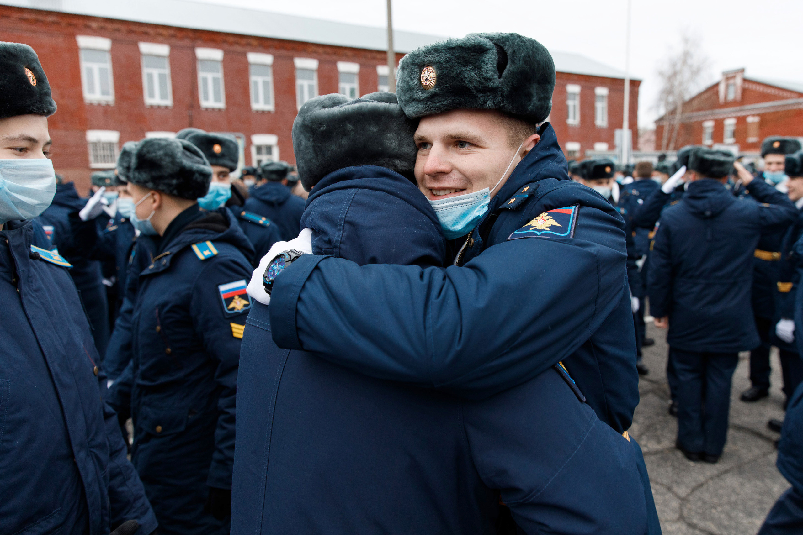 СВВАУЛ Вручение дипломов. Свадебный, семейный и школьный фотограф в Сызрани Максим Баталов