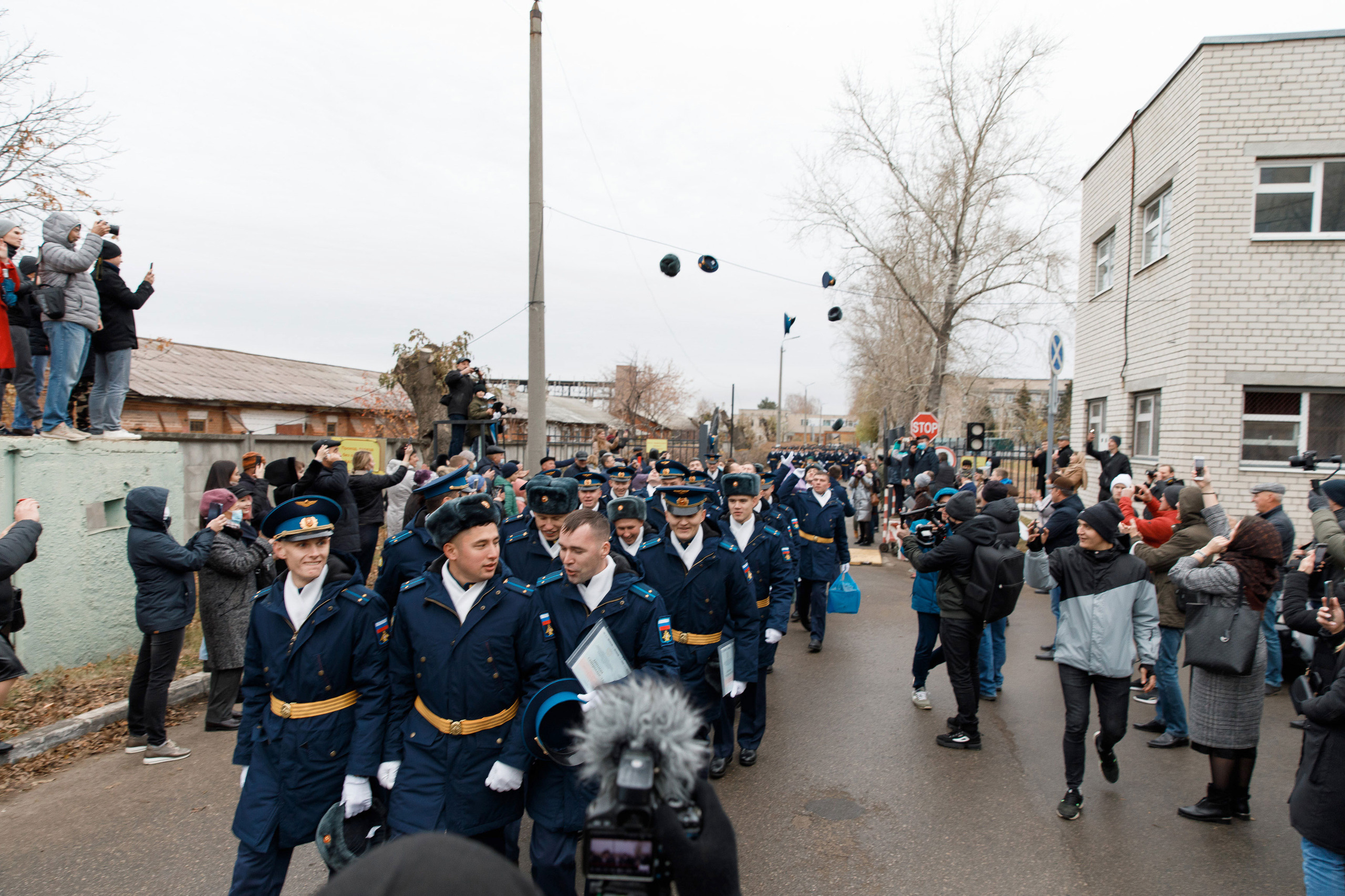 СВВАУЛ Вручение дипломов. Свадебный, семейный и школьный фотограф в Сызрани Максим Баталов