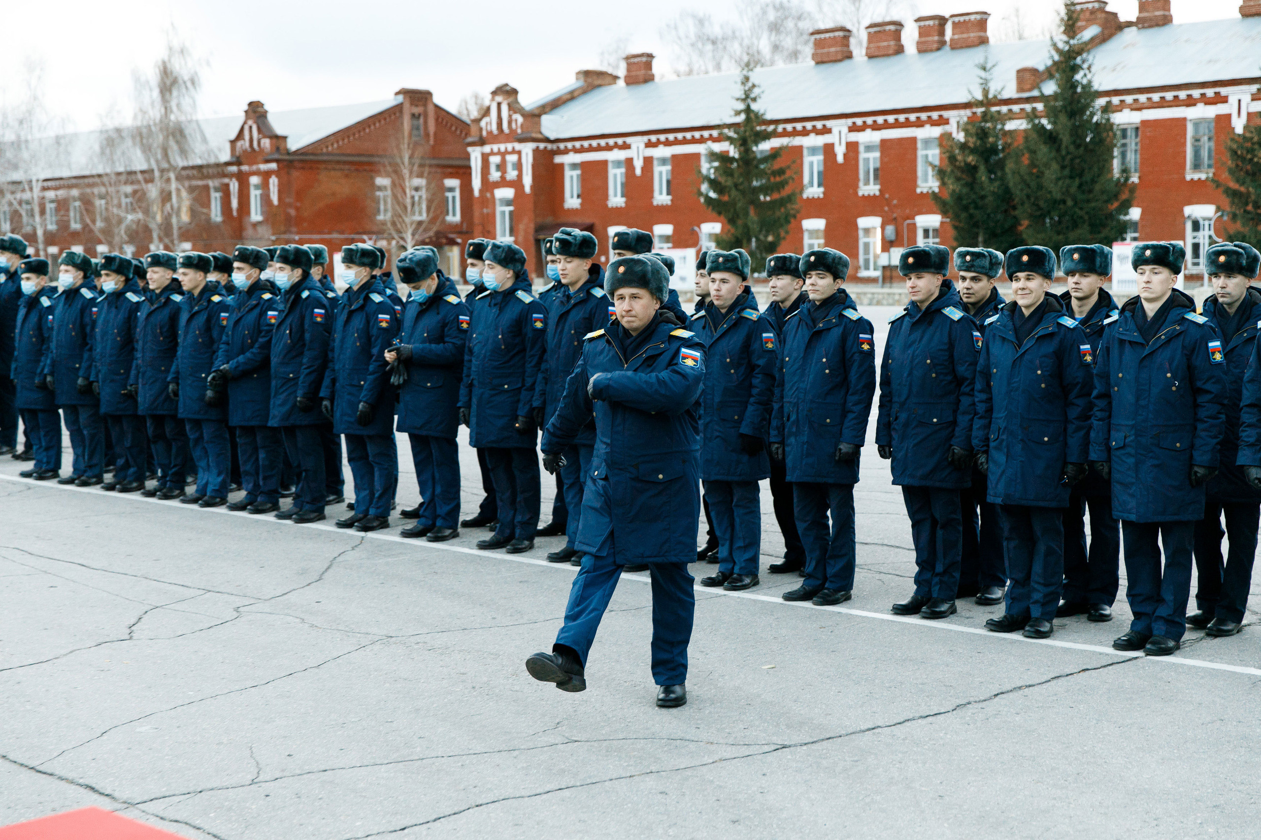 СВВАУЛ 50 выпуск. Свадебный, семейный и школьный фотограф в Сызрани Максим Баталов