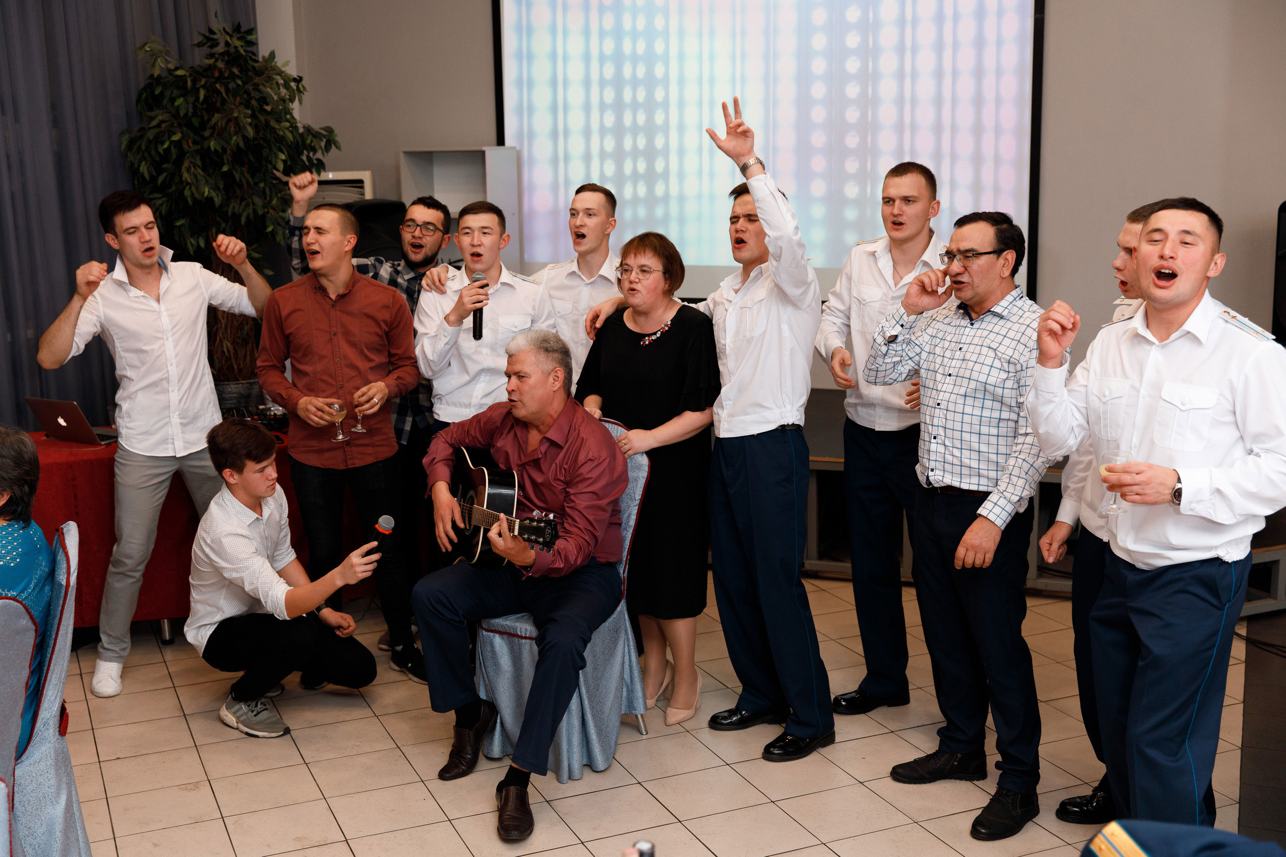 Банкет. Свадебный, семейный и школьный фотограф в Сызрани Максим Баталов