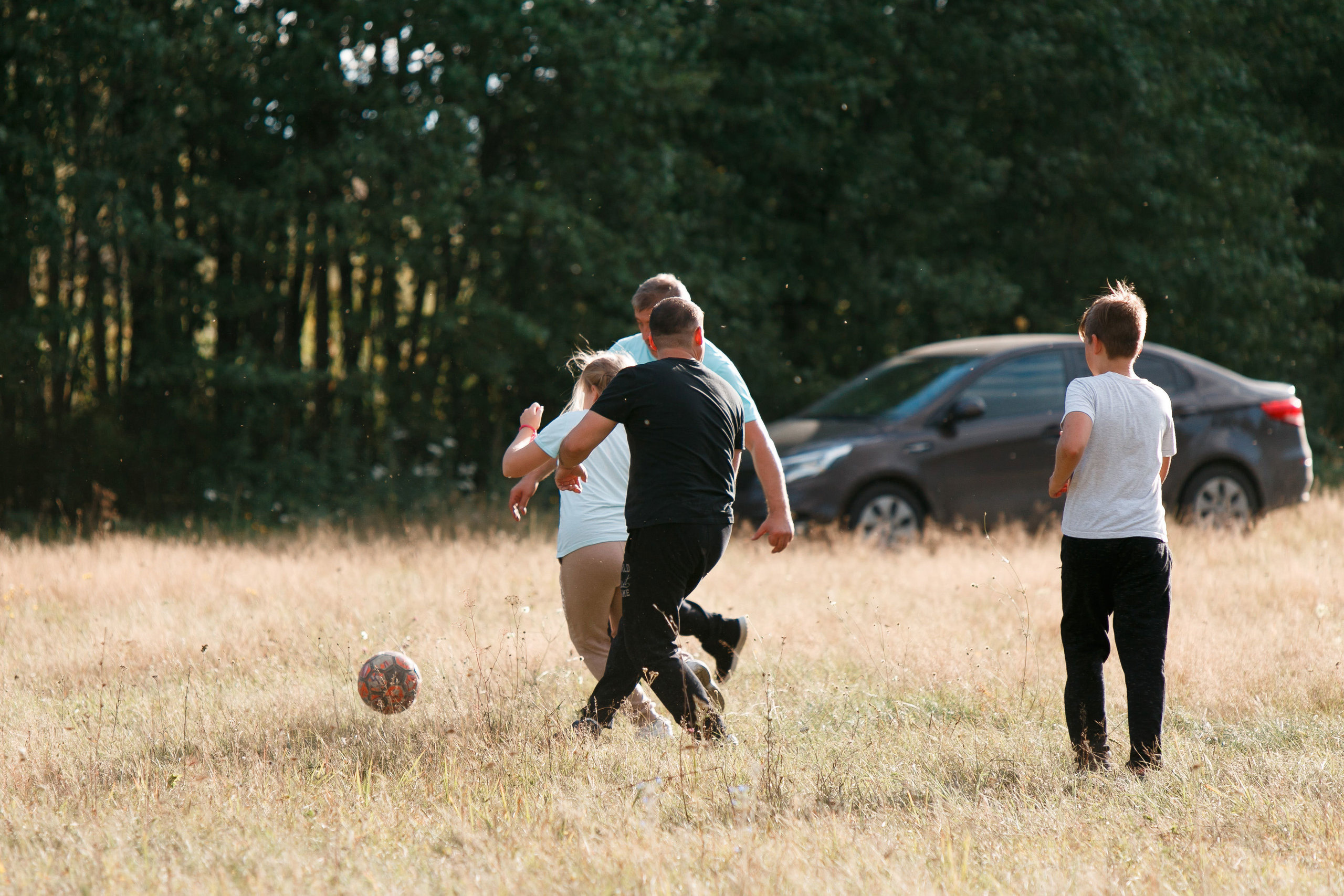 Классный отдых. Свадебный, семейный и школьный фотограф в Сызрани Максим Баталов