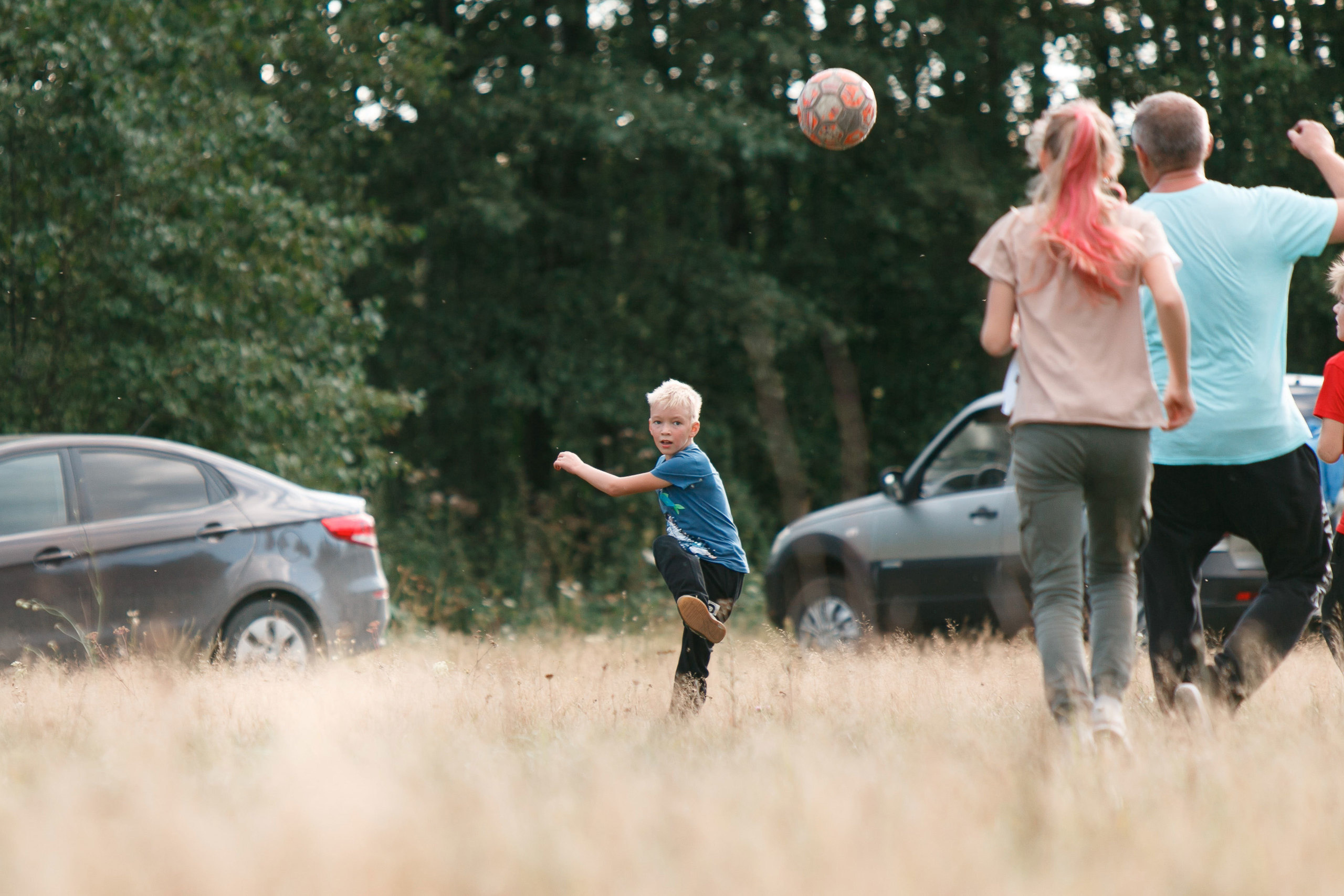 Классный отдых. Свадебный, семейный и школьный фотограф в Сызрани Максим Баталов