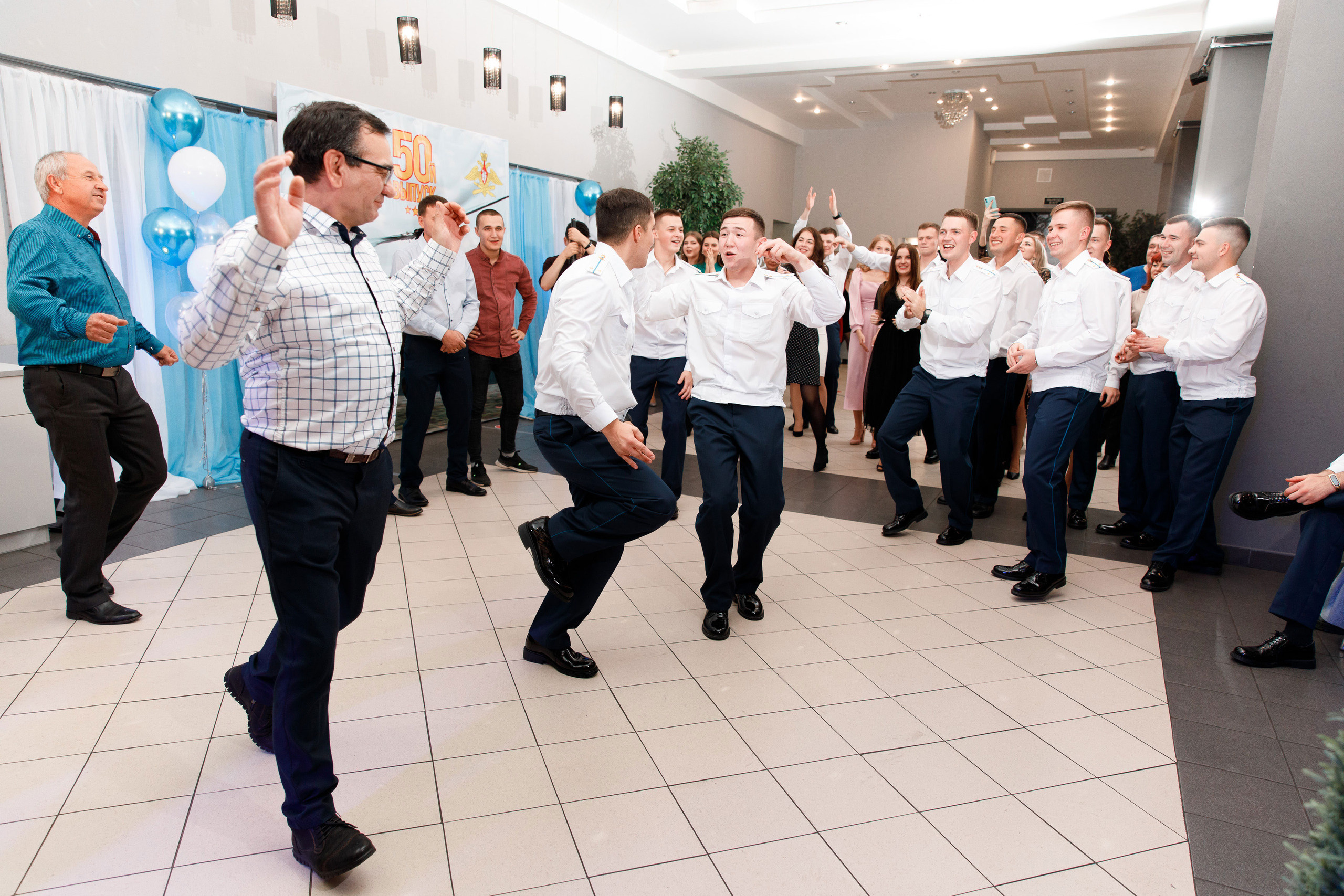 Банкет. Свадебный, семейный и школьный фотограф в Сызрани Максим Баталов