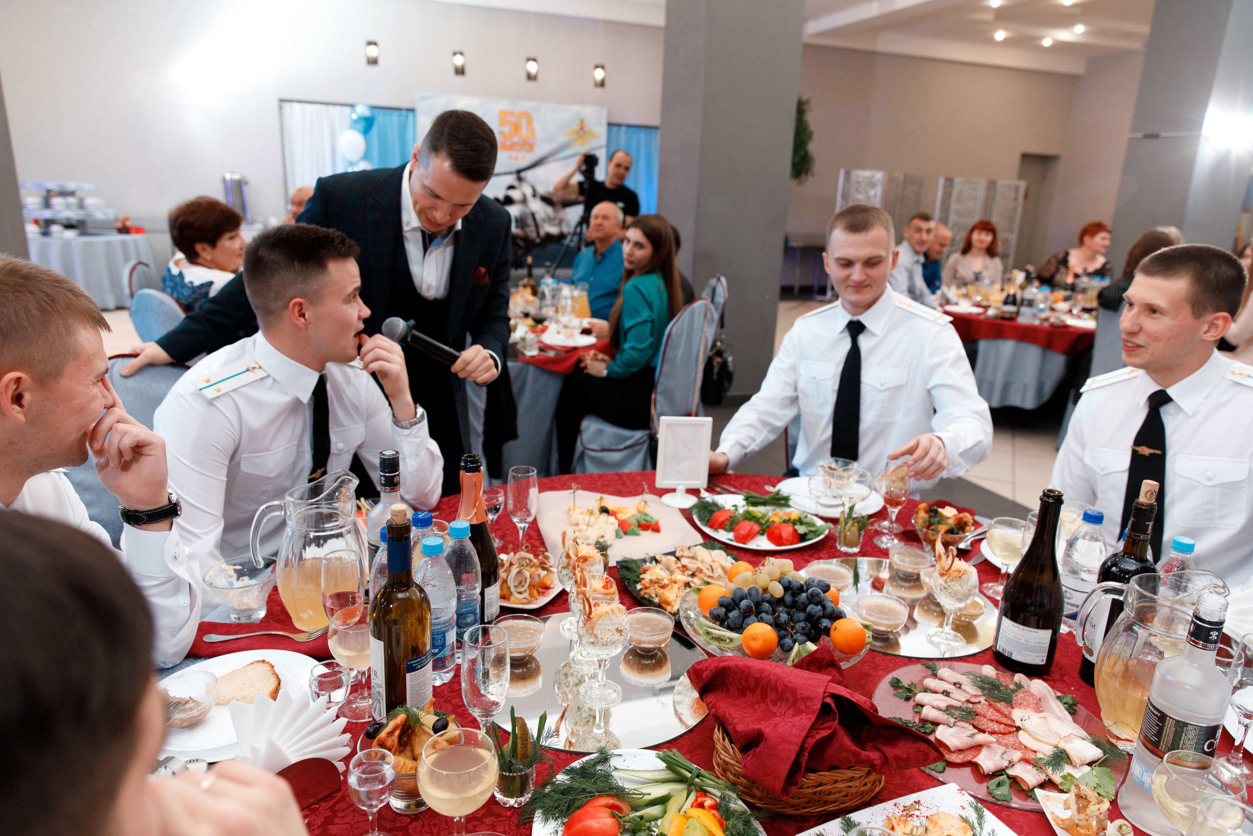 Банкет. Свадебный, семейный и школьный фотограф в Сызрани Максим Баталов