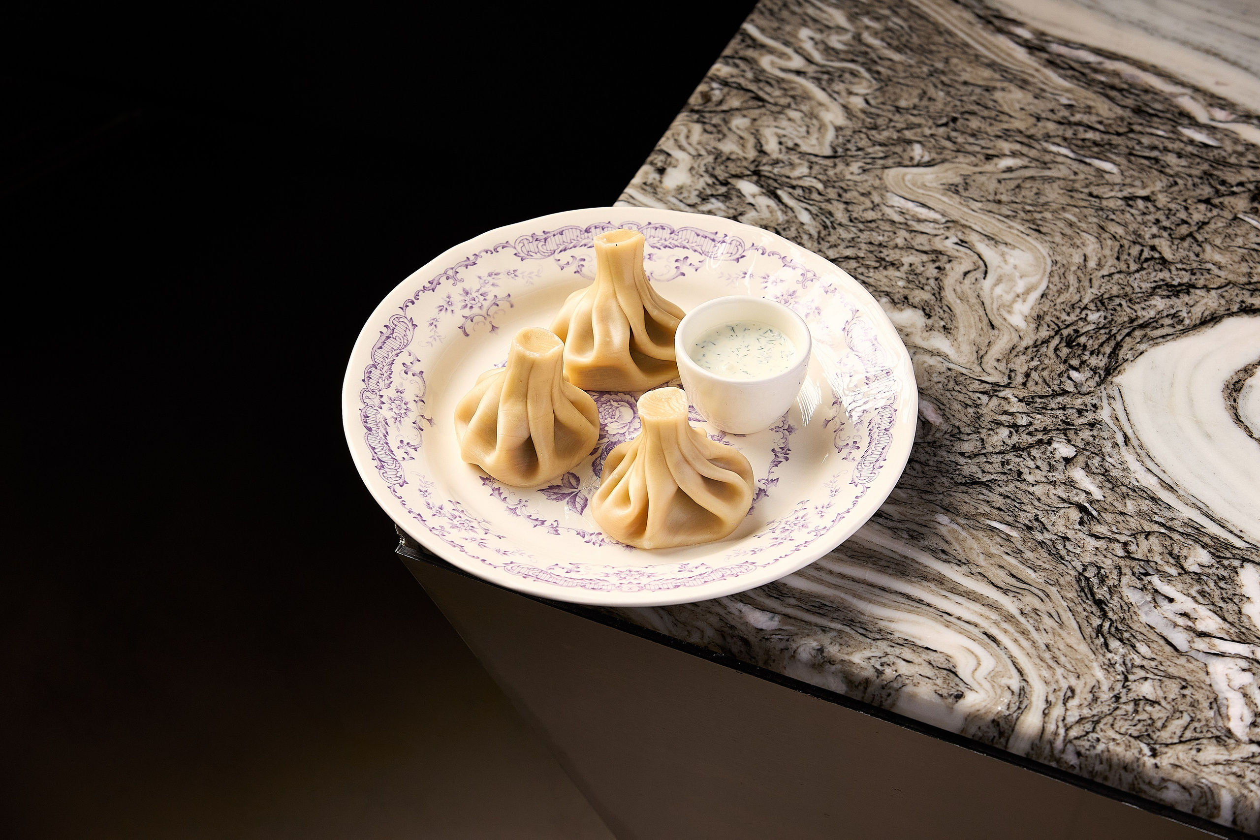 Hookah Place Dishes. Evgeny Yatsenko — Photographer in Dubai