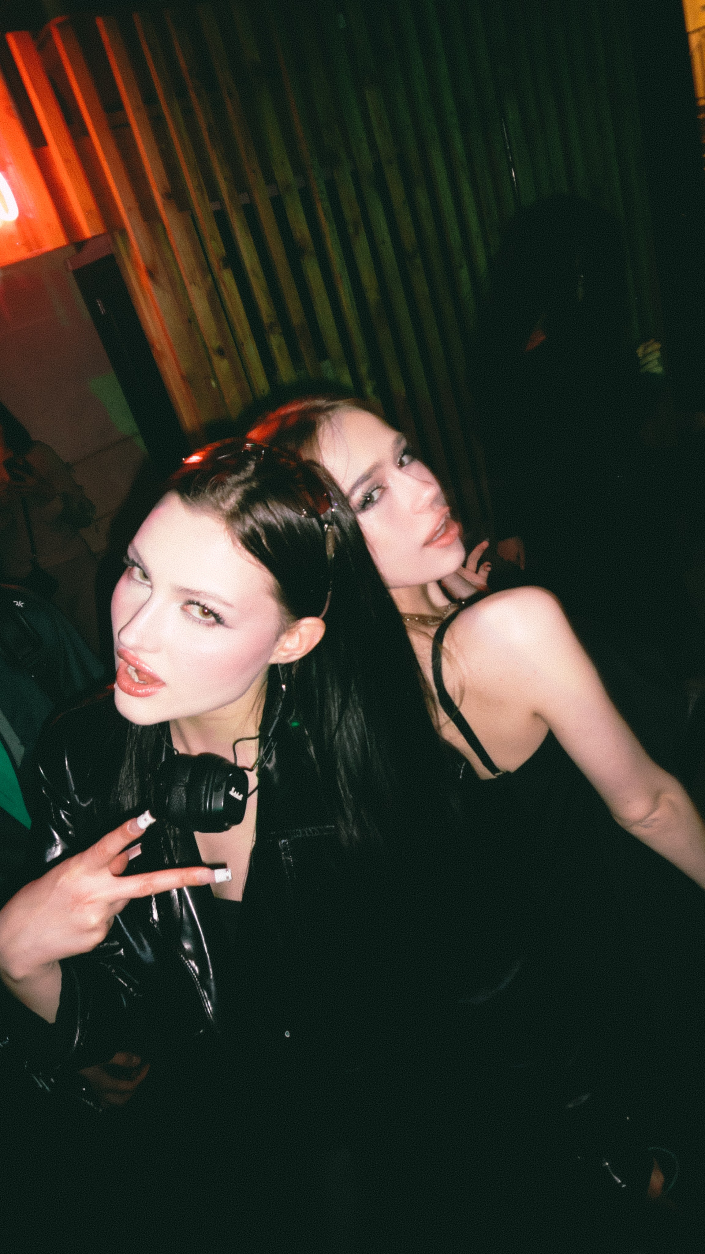 PARTIES. DRIPSTOCK MAG