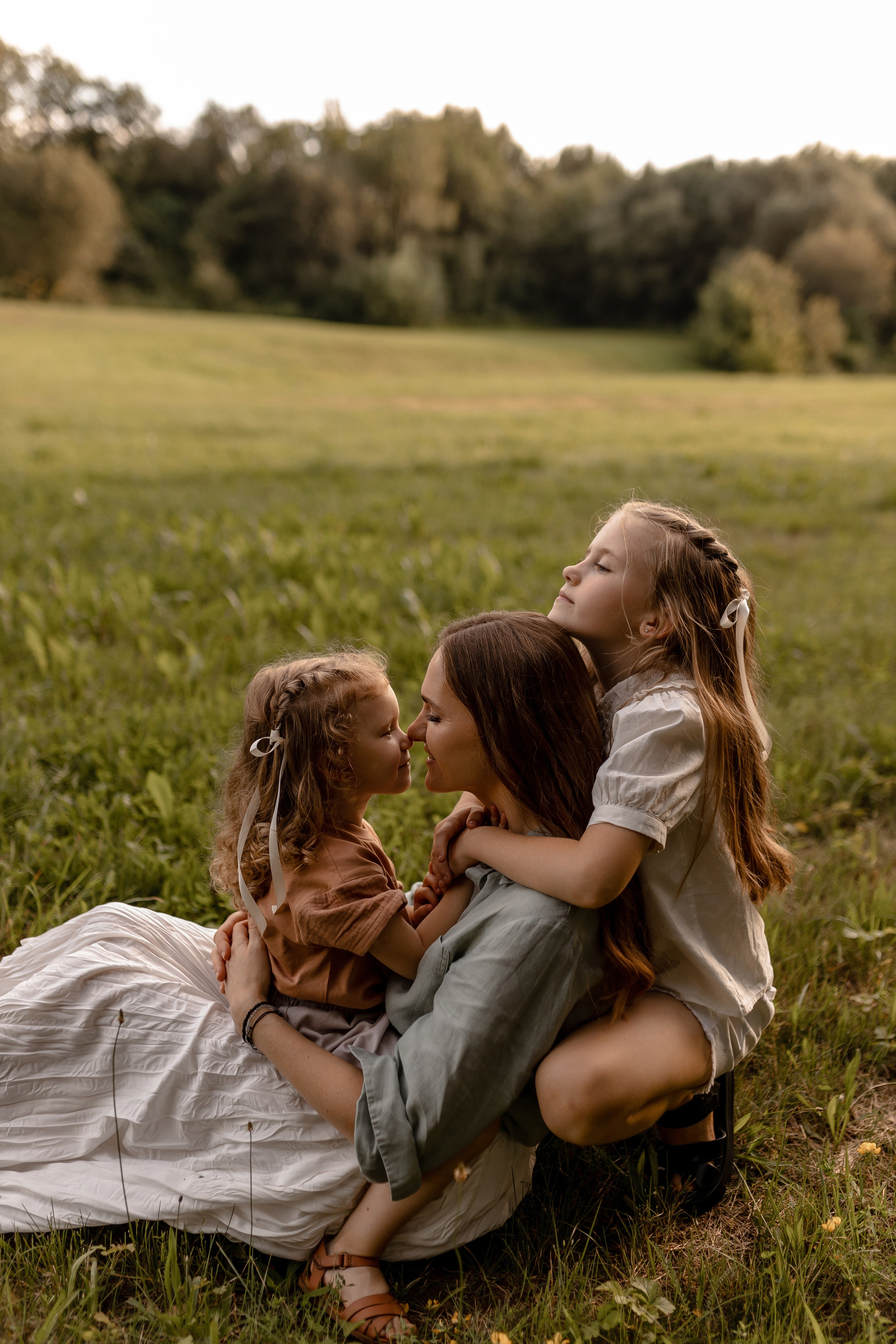 Юлия, Оливия, Эмилия. Свадебный фотограф Елена Ловцевич