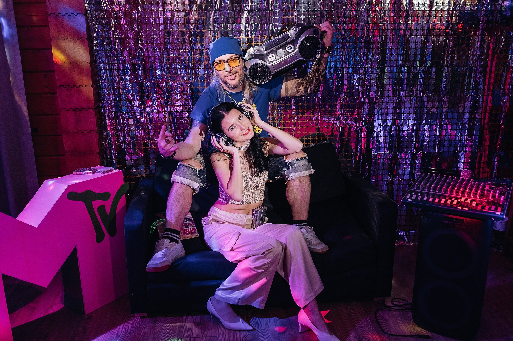 Юбилей Лилии в стиле 2000х. Свадебный фотограф в Дубне Алексей Фонарёв