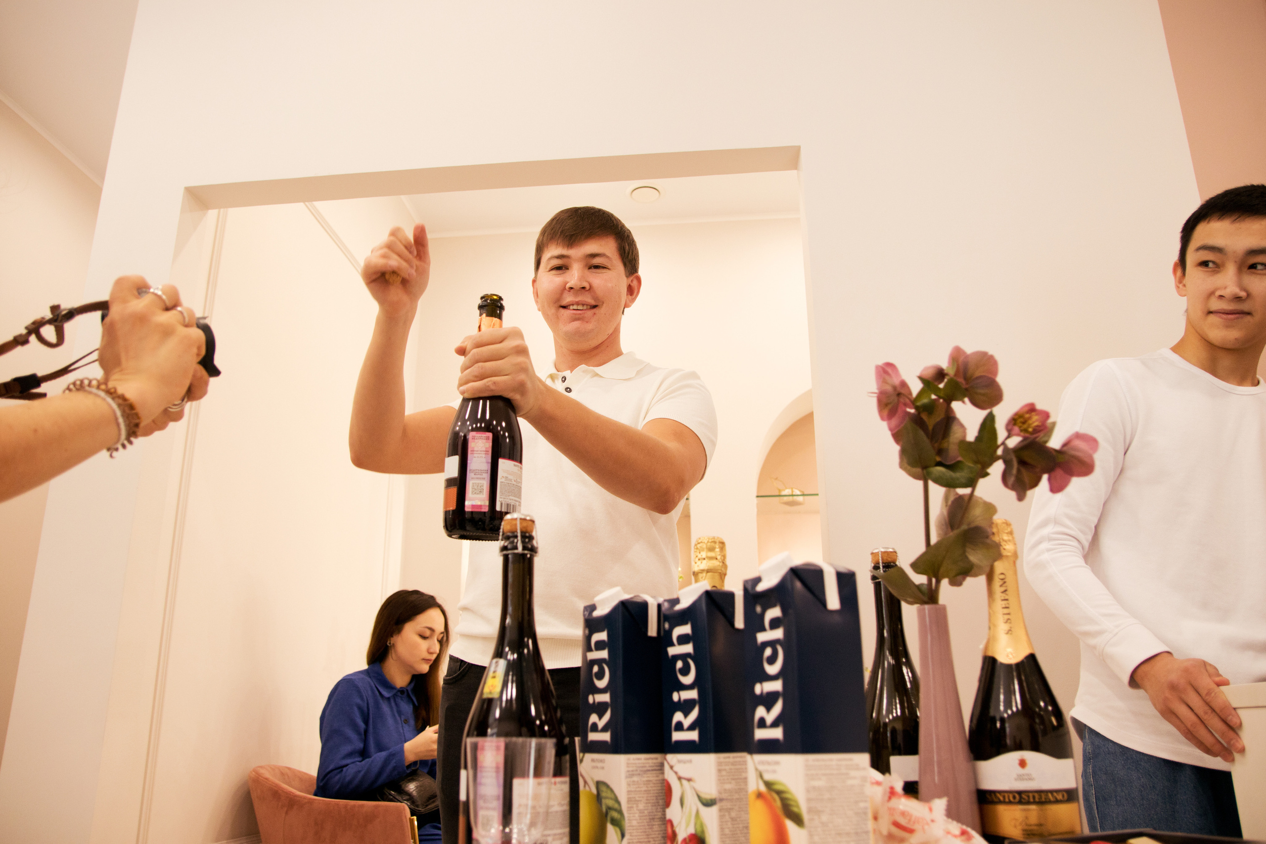 Открытие пространства Ляйсан Кунакбаевой