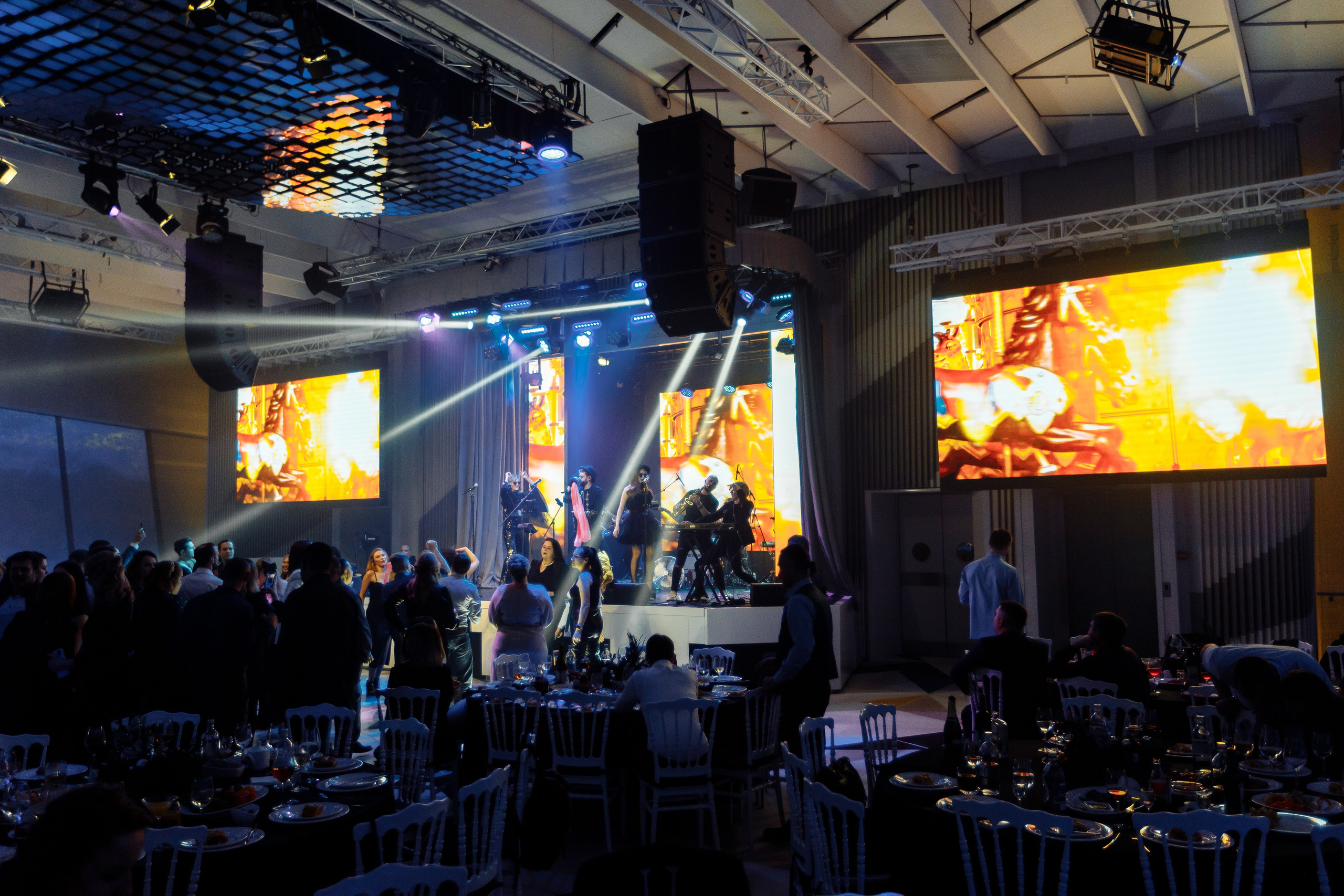 Корпоратив ПолСтраны. Свадебный и портретный фотограф в Королёве Сергей Чихарев