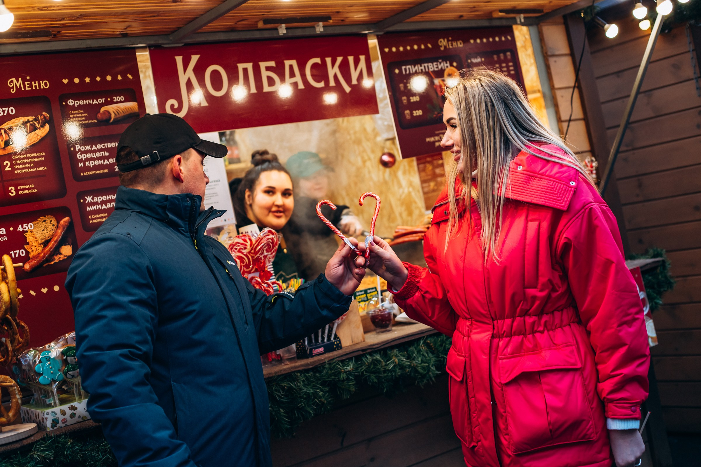 Роман и Ирина в декабре. Фотопрогулка в Петербурге. Индивидуальный и семейный фотограф в Санкт-Петербурге