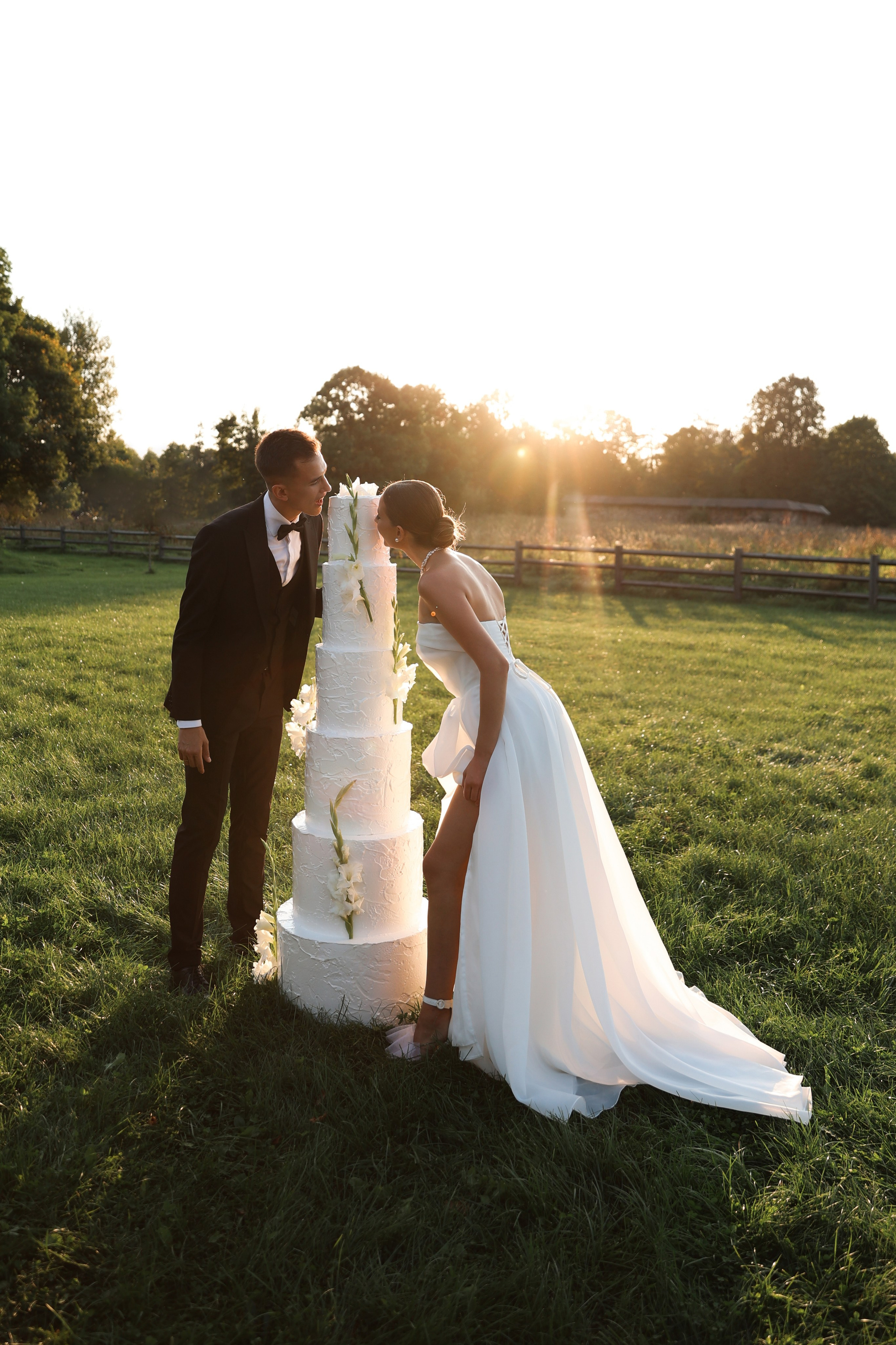 Владислав и Мария. Свадебные фотограф и видеограф в Минске Голдосовы Марина и Вадим