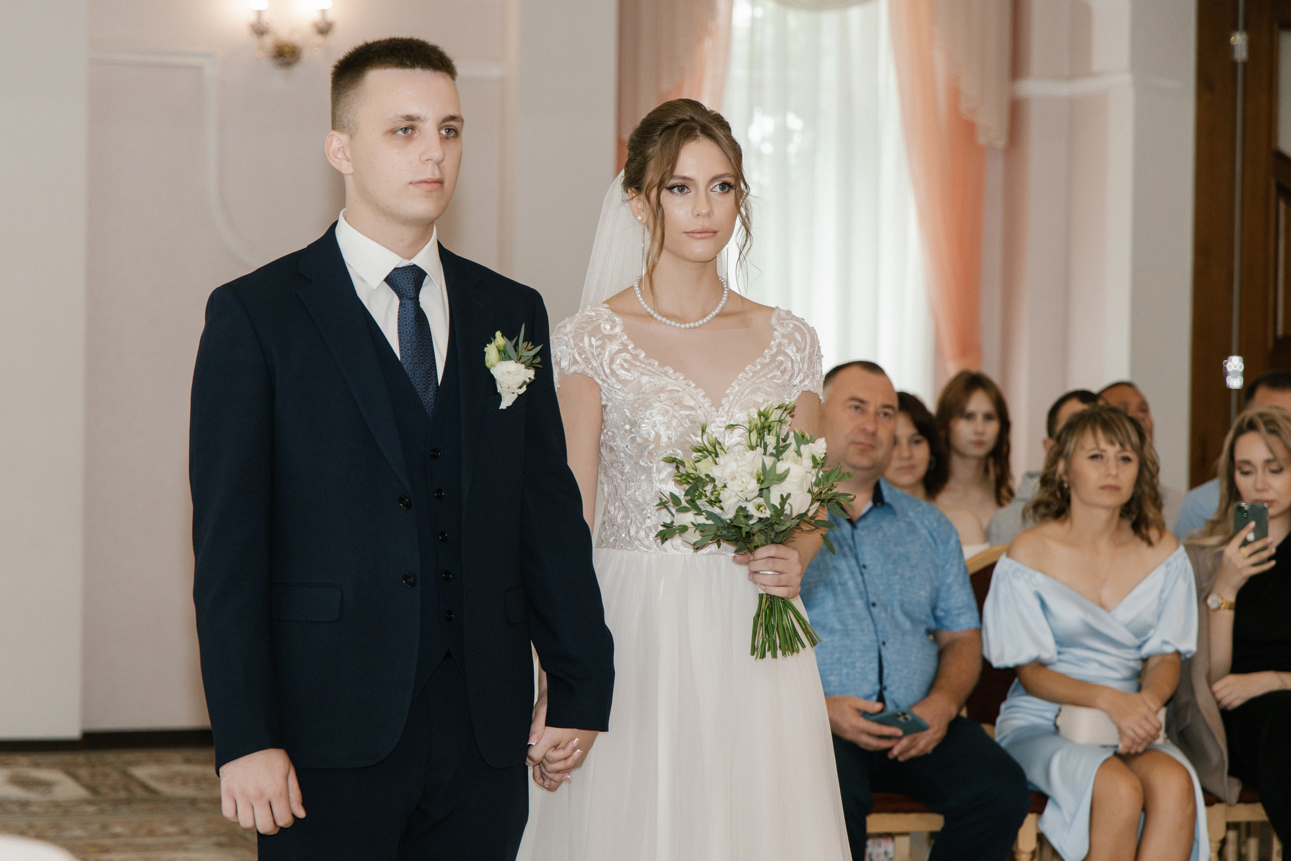 Ксения и Антон (полный день). Фотограф в Барнауле Юлия Садвокасова