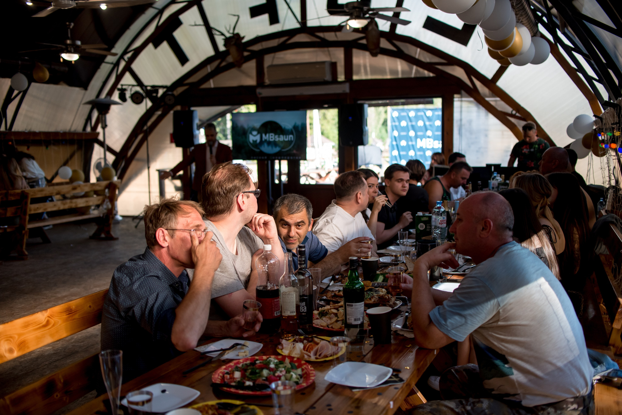 Открытие цеха и корпоратив MBsaun. Анастасия Петрович фотограф, фотокорреспондент в Москве и Санкт-Петербурге. Фотосъёмка репортажа, мероприятия, корпоративная съёмка, контент