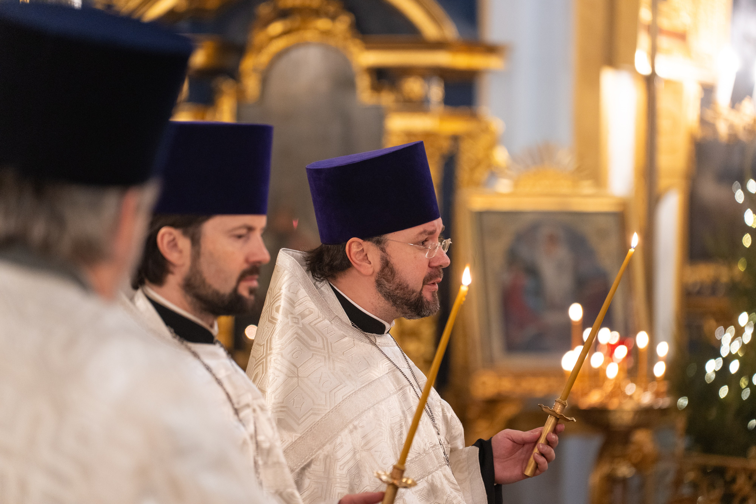 Праздничное бдение в Николо-Богоявленском морском соборе. НИКОЛО-БОГОЯВЛЕНСКИЙ МОРСКОЙ СОБОР