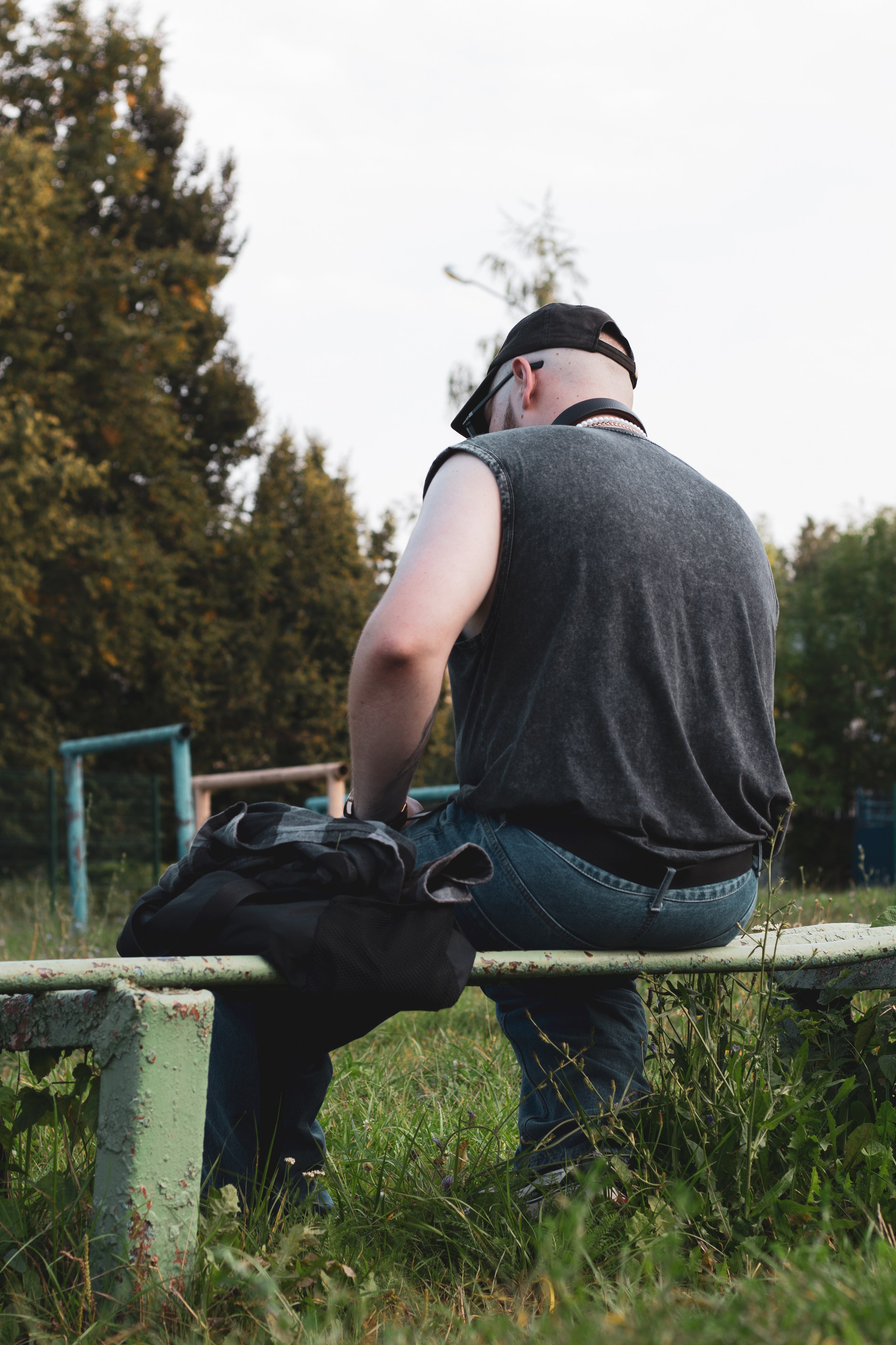 Уличная съемка — Кирилл. Портретный фотограф в Орле. Готовые фото за 3 дня! Помощь в позировании. Советы по организации