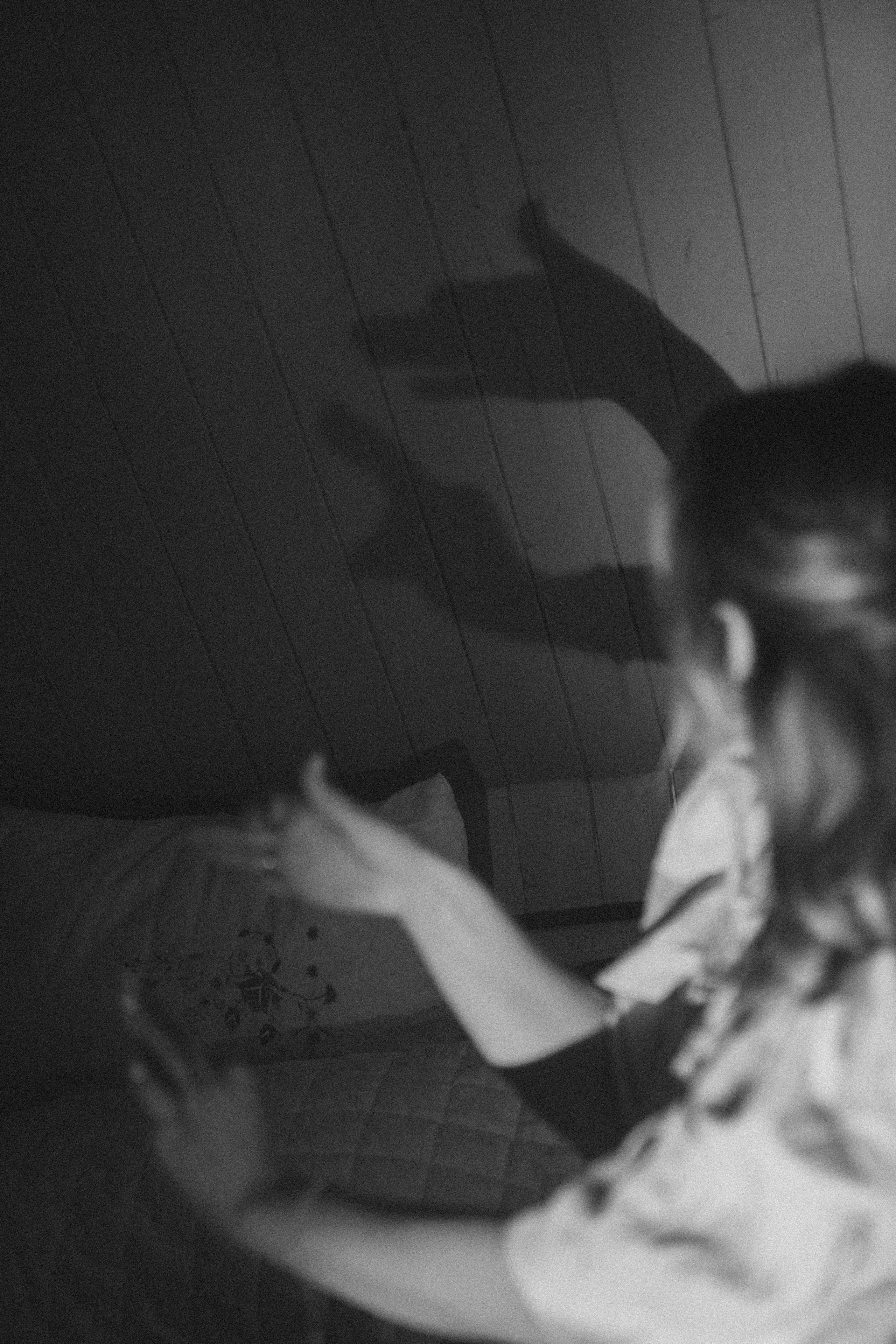 Лея и Ксения в фотодаче Ландыши. Семейный и детский фотограф в Сергиев Посаде, Хотьково Якимчук Любовь