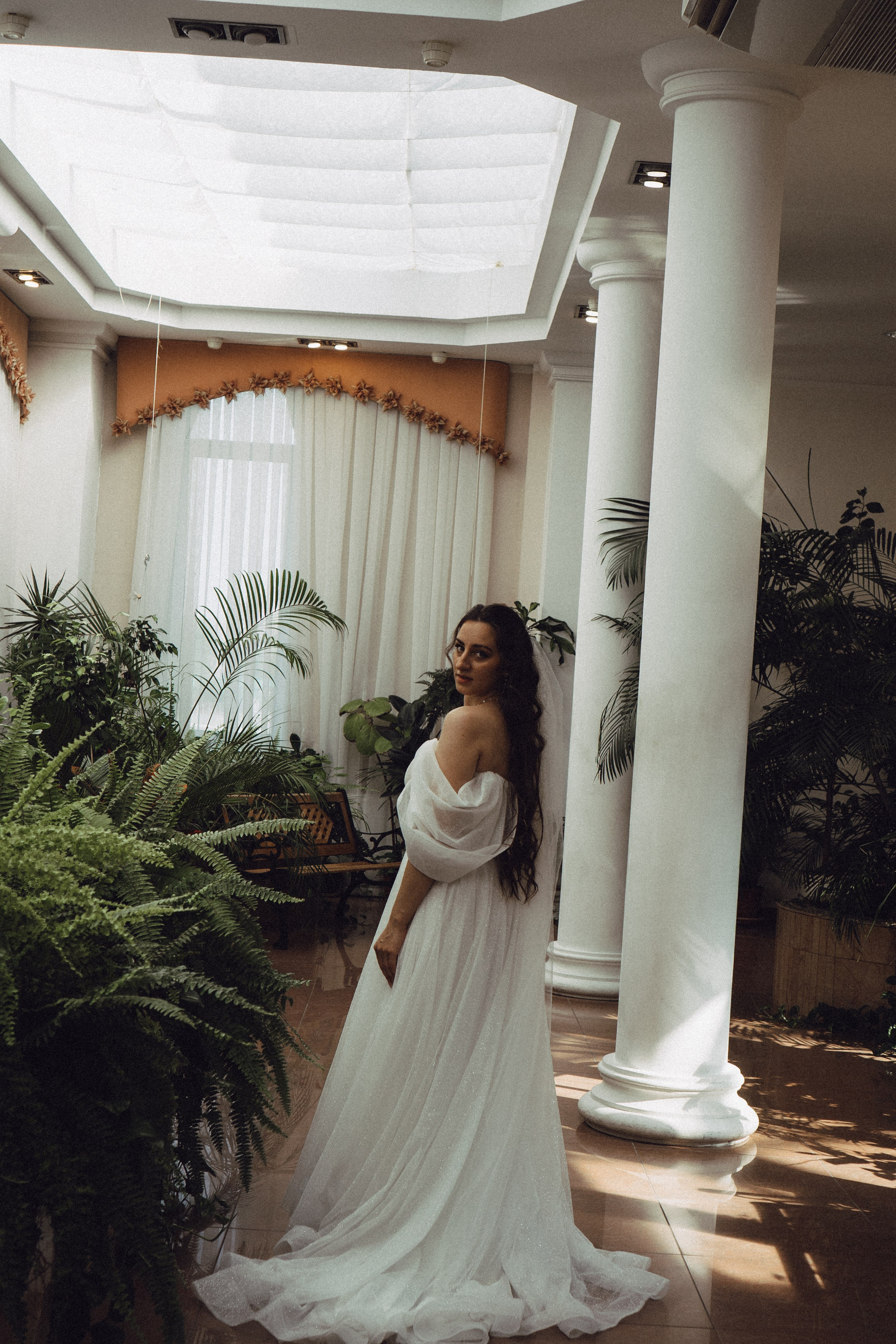 СВАДЕБНАЯ СЬЕМК В ПАРКЕ 300-ЛЕТИЯ. Профессиональный фотограф, Санкт-Петербург — Виктория Богомолова