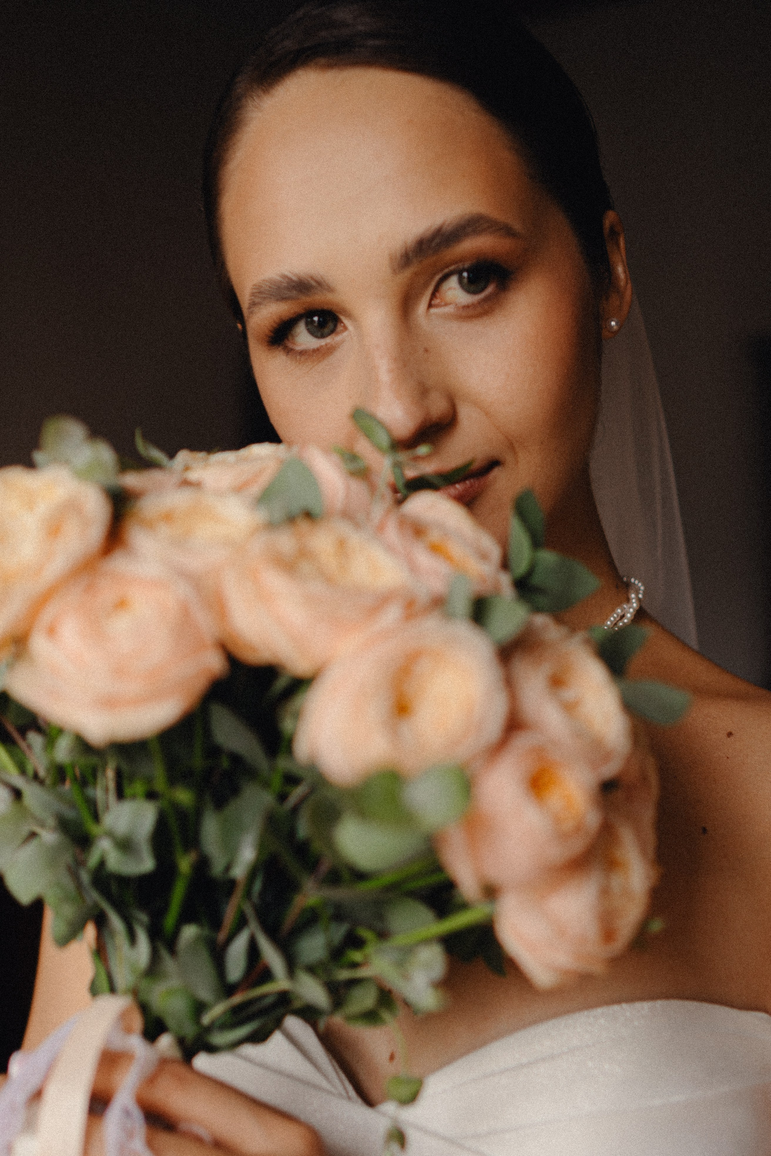 СВАДЕБНАЯ ПРОГУЛКА В САНТК-ПЕТЕРБУРГЕ (ИСАКИЕВСКИЙ СОБОР, ЗИМНЯЯ КАНАВКА, ЭРМИТАЖ И БОЛЬШАЯ МОРСКАЯ УЛИЦА). Профессиональный фотограф, Санкт-Петербург — Виктория Богомолова