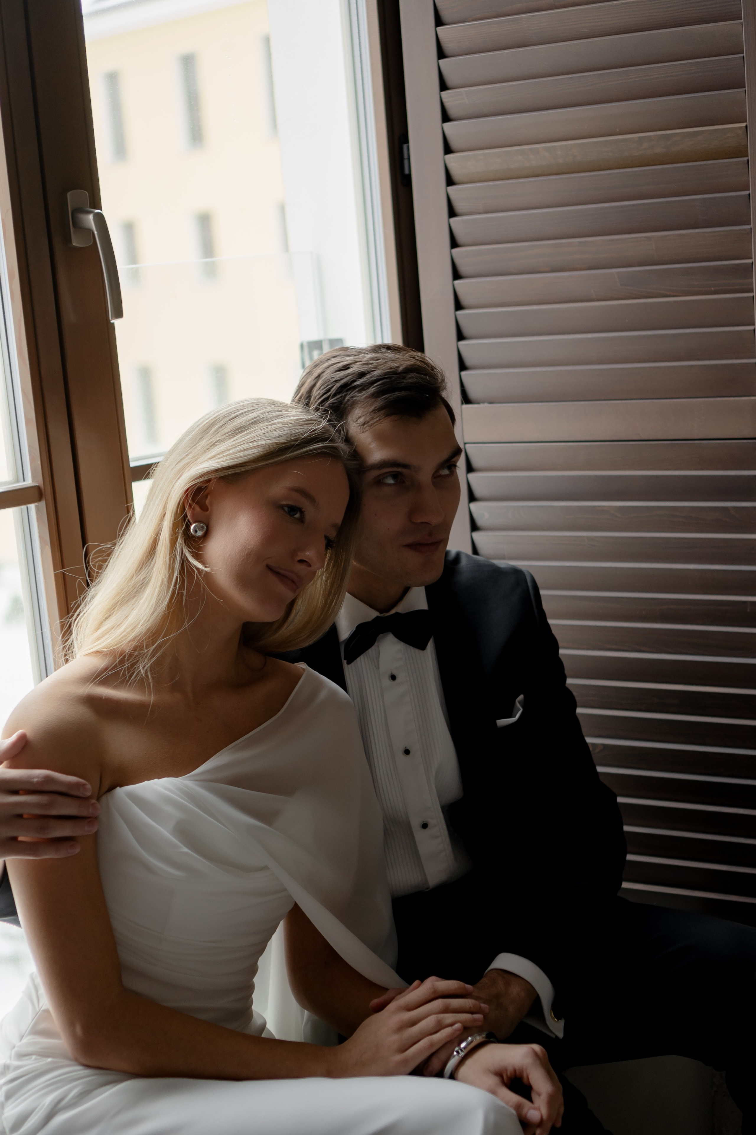 ЭЛЕГАНТНАЯ СВАДБЕНАЯ СЬЕМКА ЖЕНИХА И НЕВЕСТЫ В ДОРОГОМ ОТЕЛЕ САНКТ-ПЕТЕРБУРГА. Профессиональный фотограф, Санкт-Петербург — Виктория Богомолова